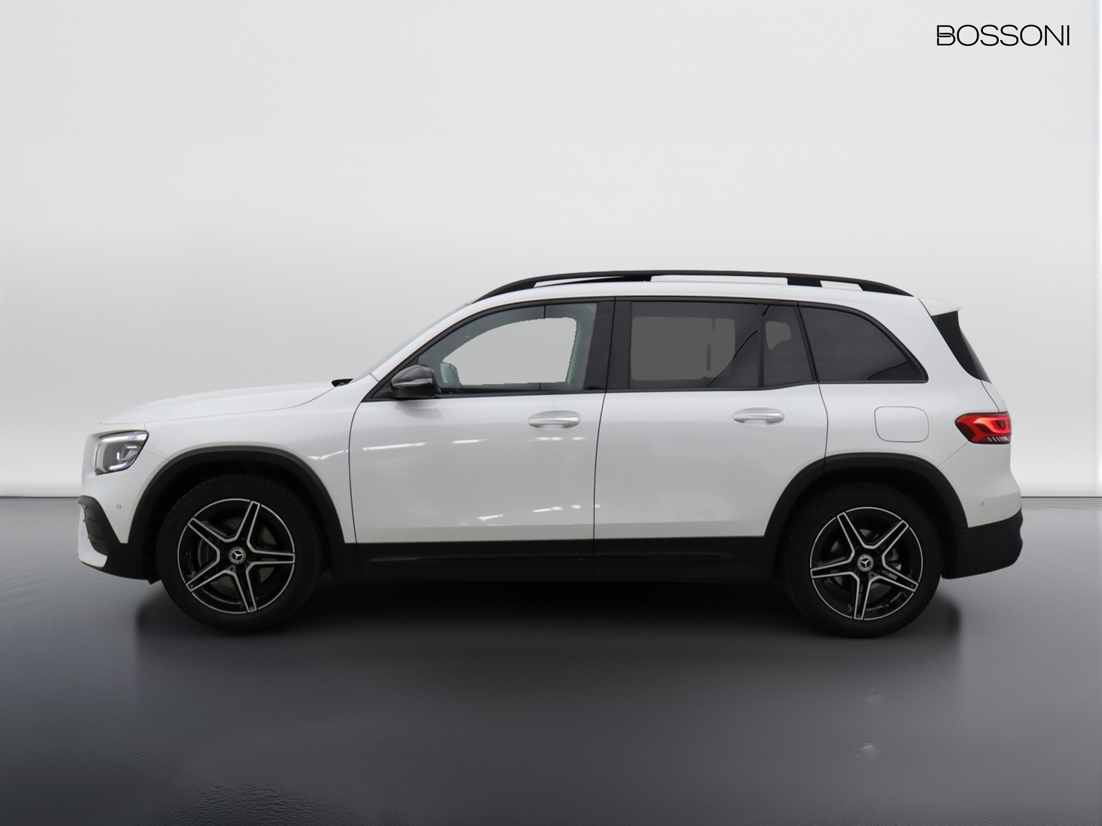 3 - Mercedes GLB 200 d premium 8g-dct
