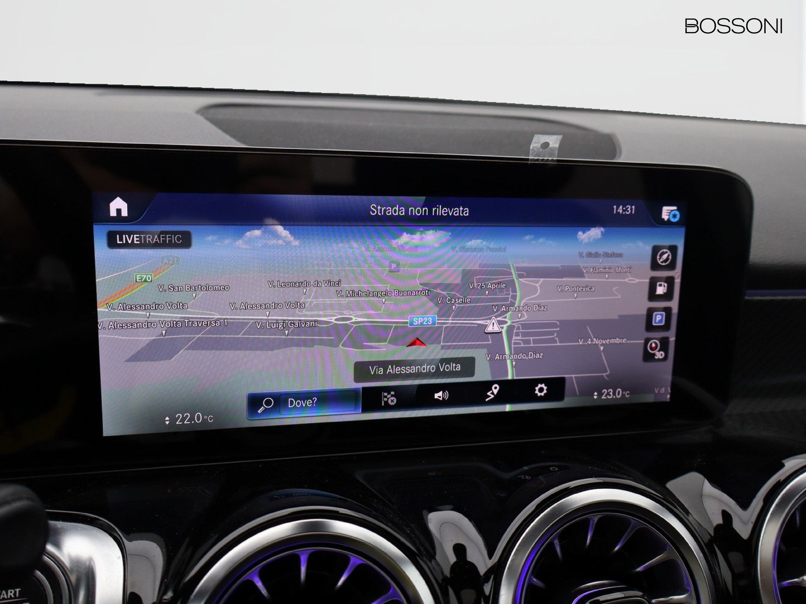 10 - Mercedes GLB 200 d premium 8g-dct