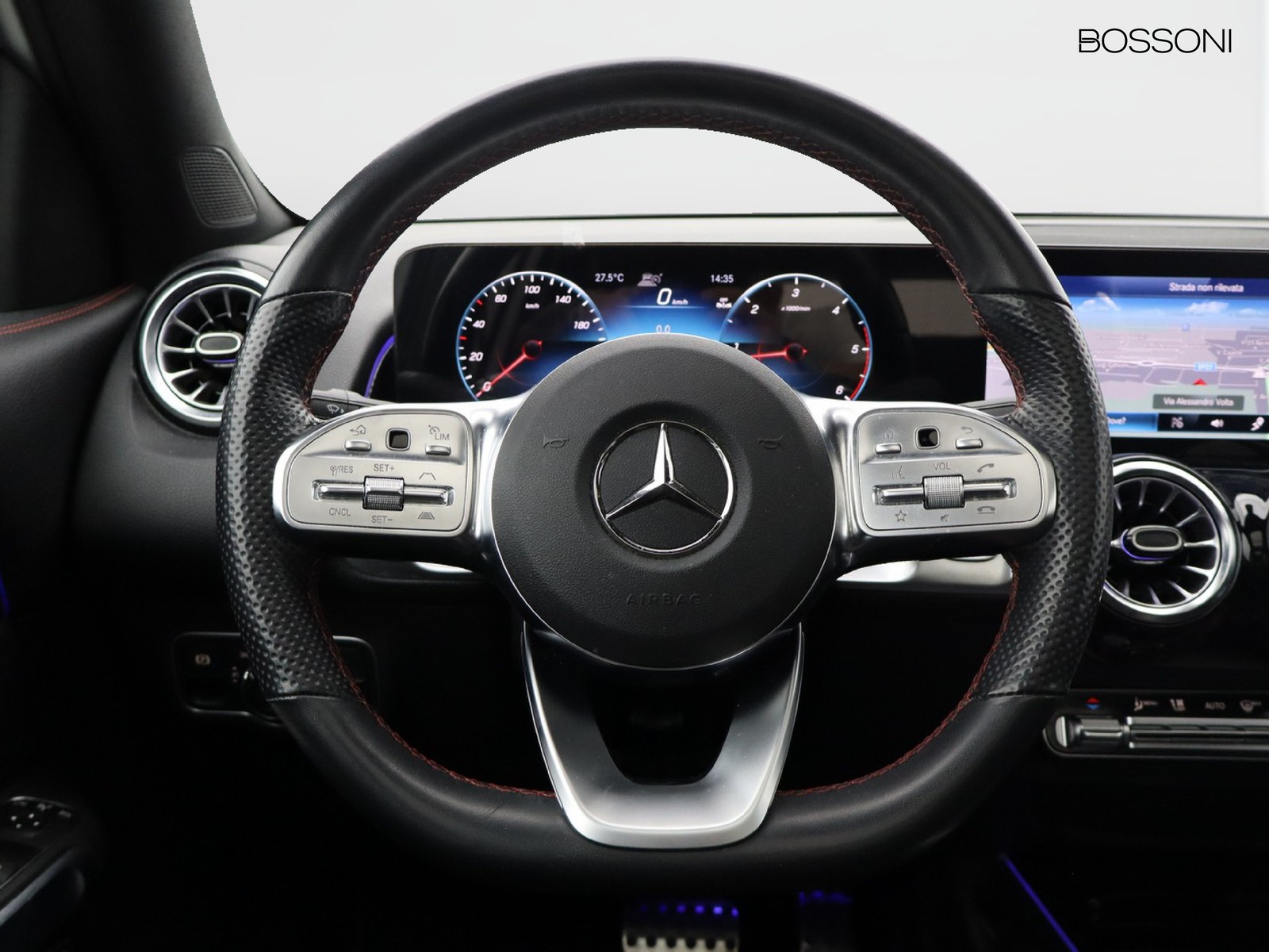 17 - Mercedes GLB 200 d premium 8g-dct