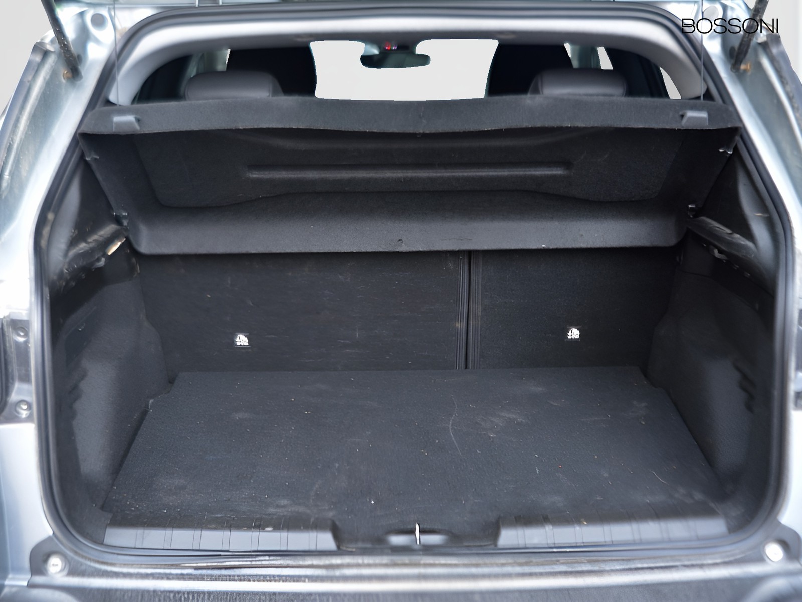 14 - Jeep Avenger 1.2 turbo 100cv summit fwd