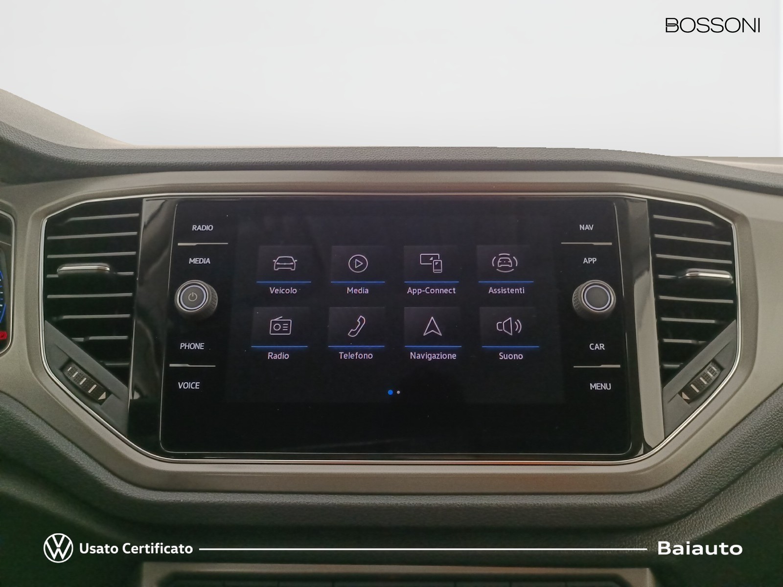 10 - Volkswagen T-Roc 1.5 tsi act style