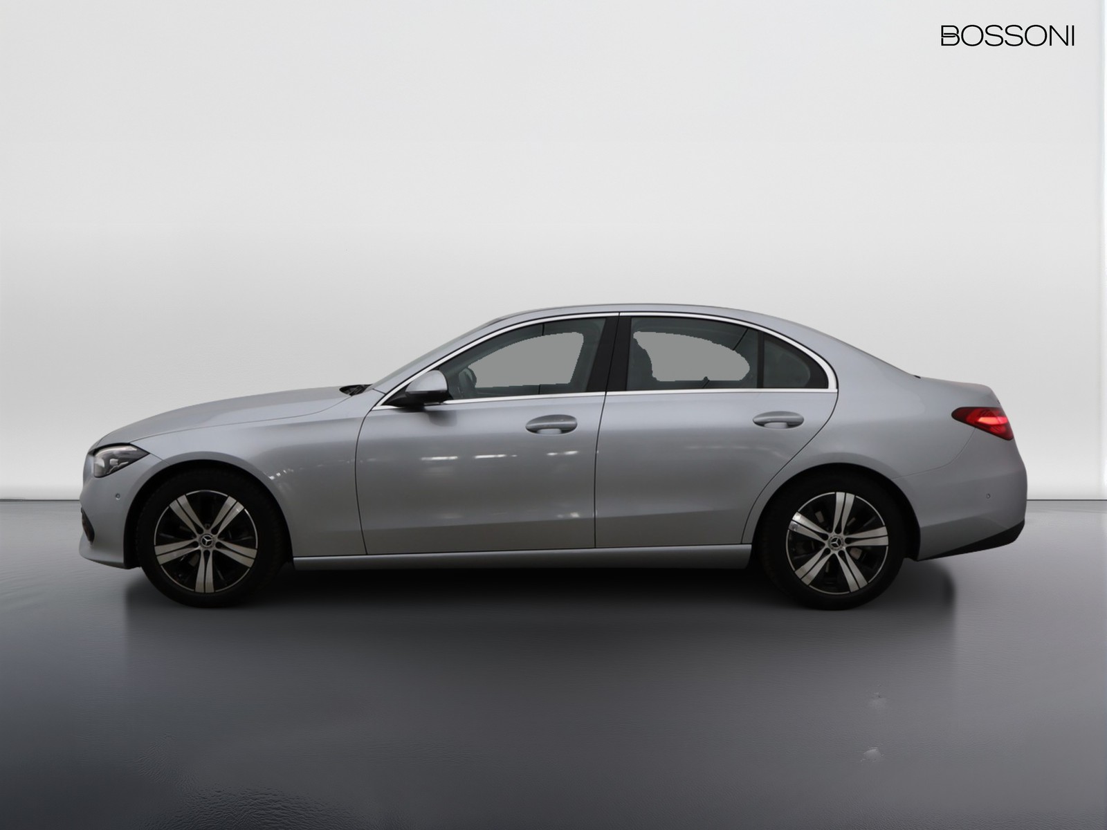 3 - Mercedes Classe C berlina 220 d mild hybrid sport 4matic 9g-tronic