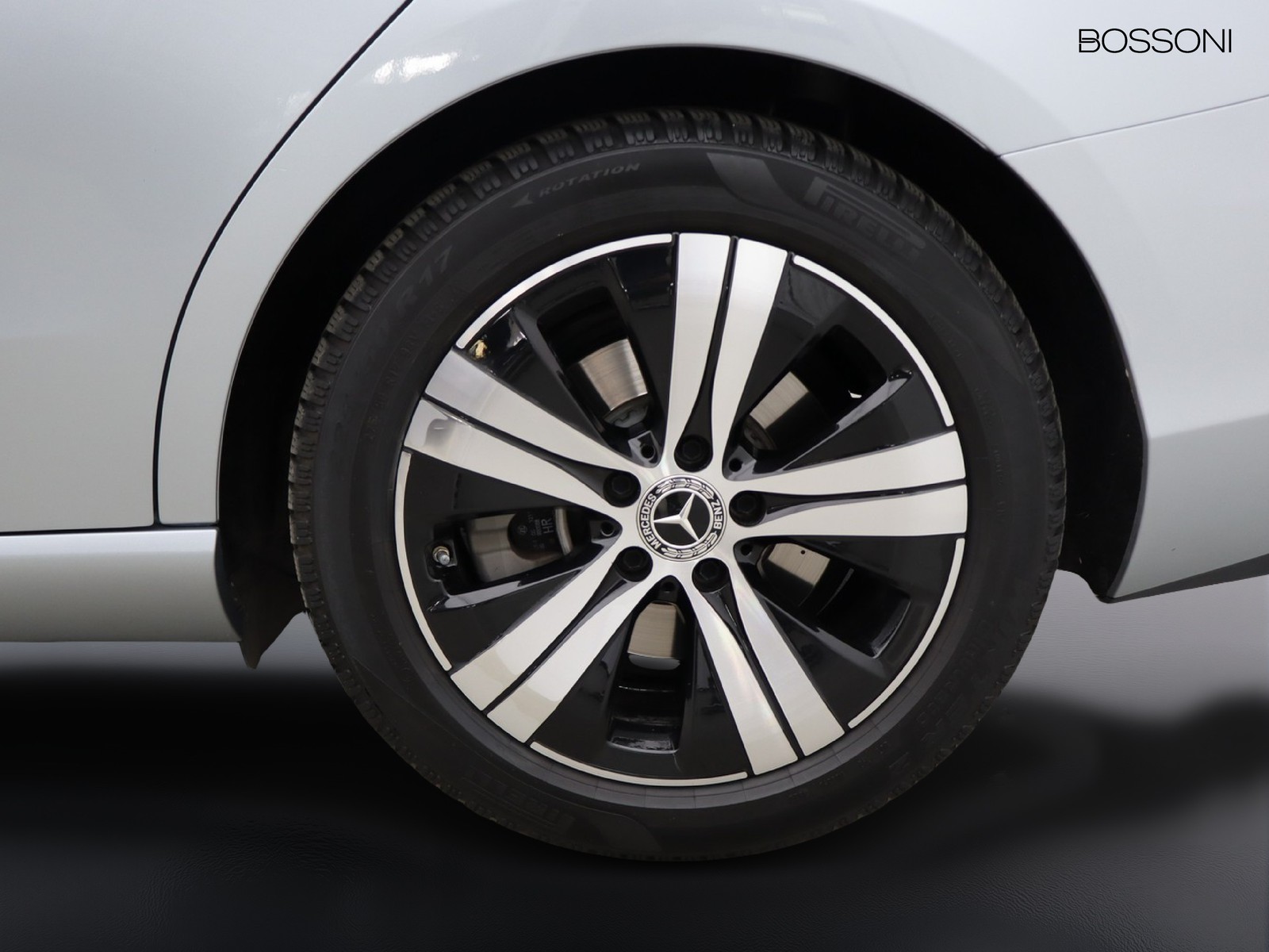 4 - Mercedes Classe C berlina 220 d mild hybrid sport 4matic 9g-tronic