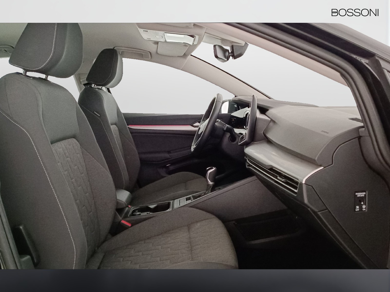 8 - Volkswagen Golf 2.0 tdi scr 115cv life