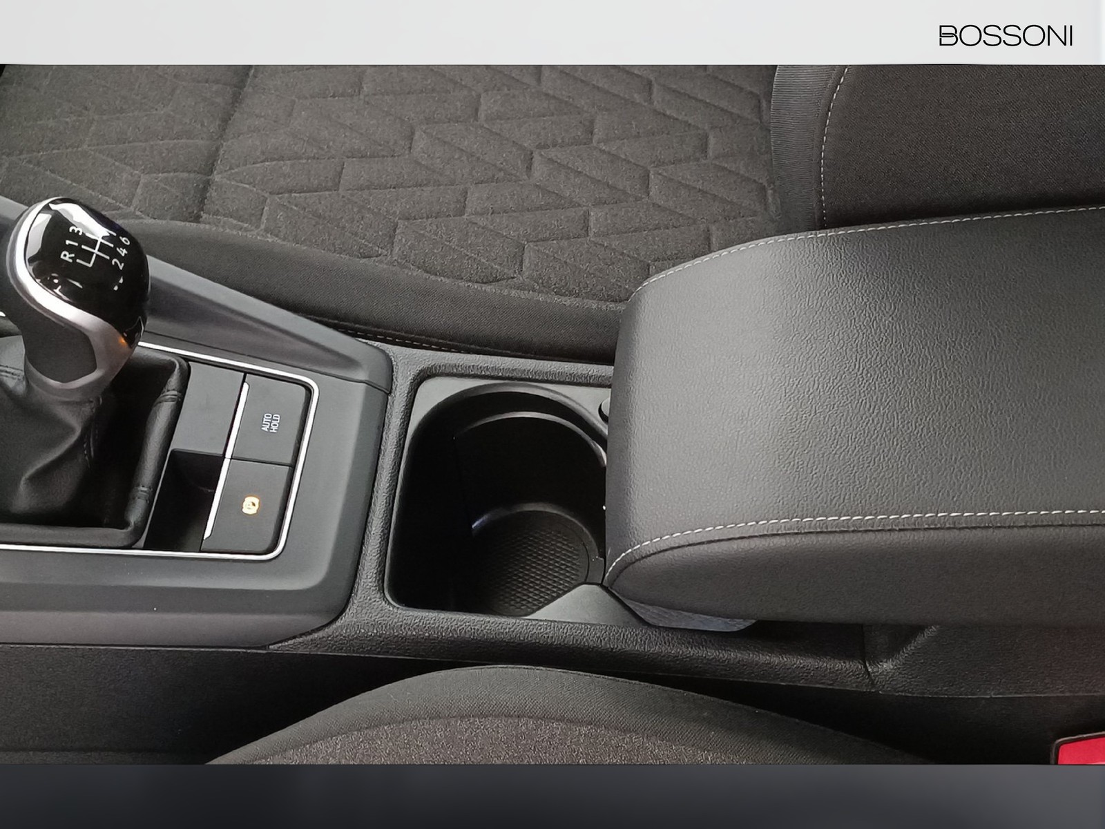 33 - Volkswagen Golf 2.0 tdi scr 115cv life