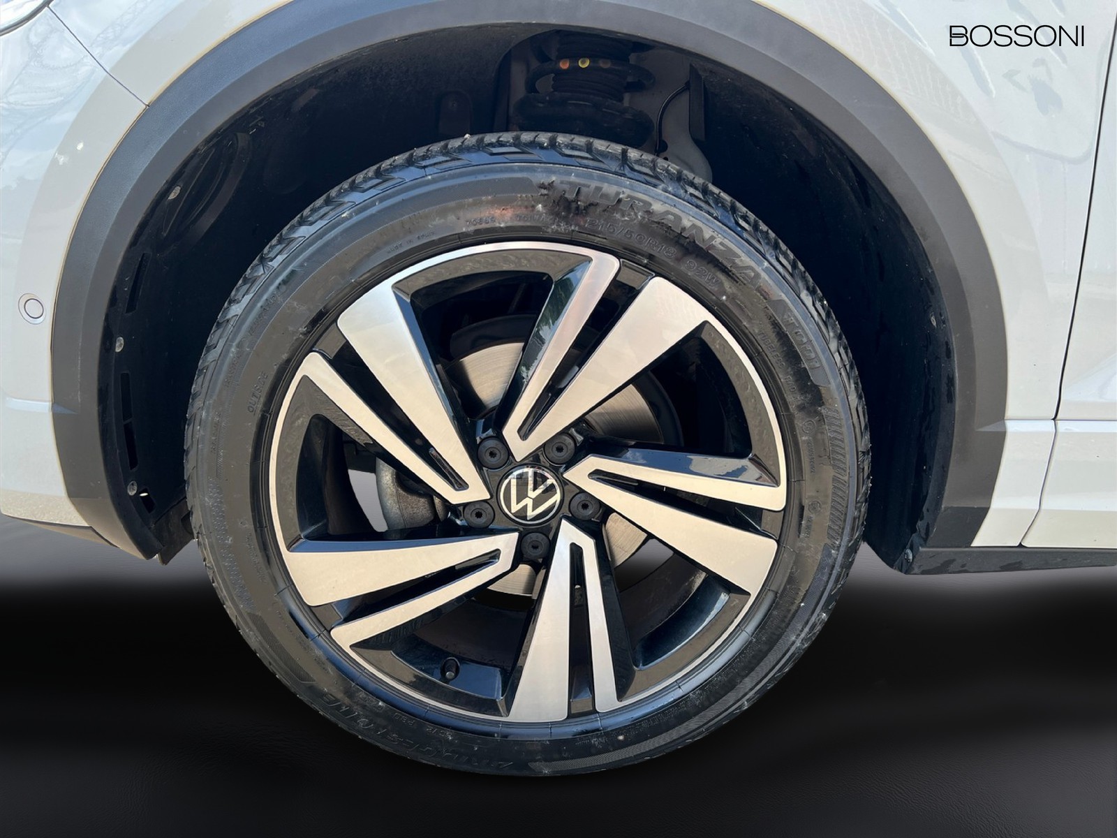 5 - Volkswagen T-Roc 1.5 tsi act r line dsg