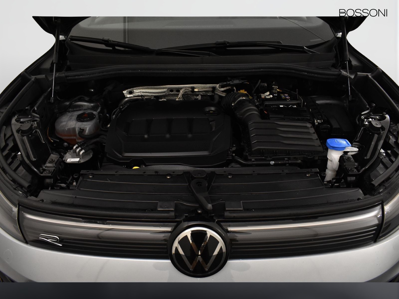 11 - Volkswagen Tiguan 2.0 tdi scr 150cv r-line dsg