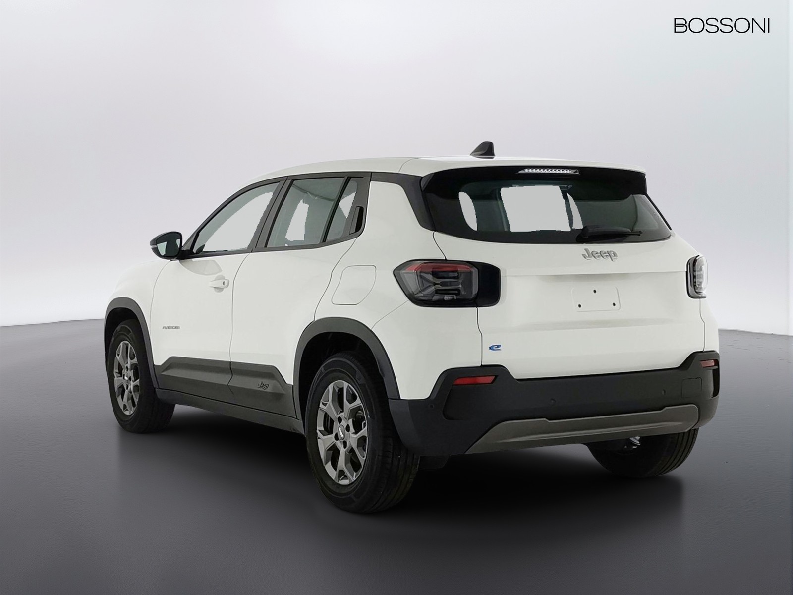 4 - Jeep Avenger full-electric longitude fwd auto