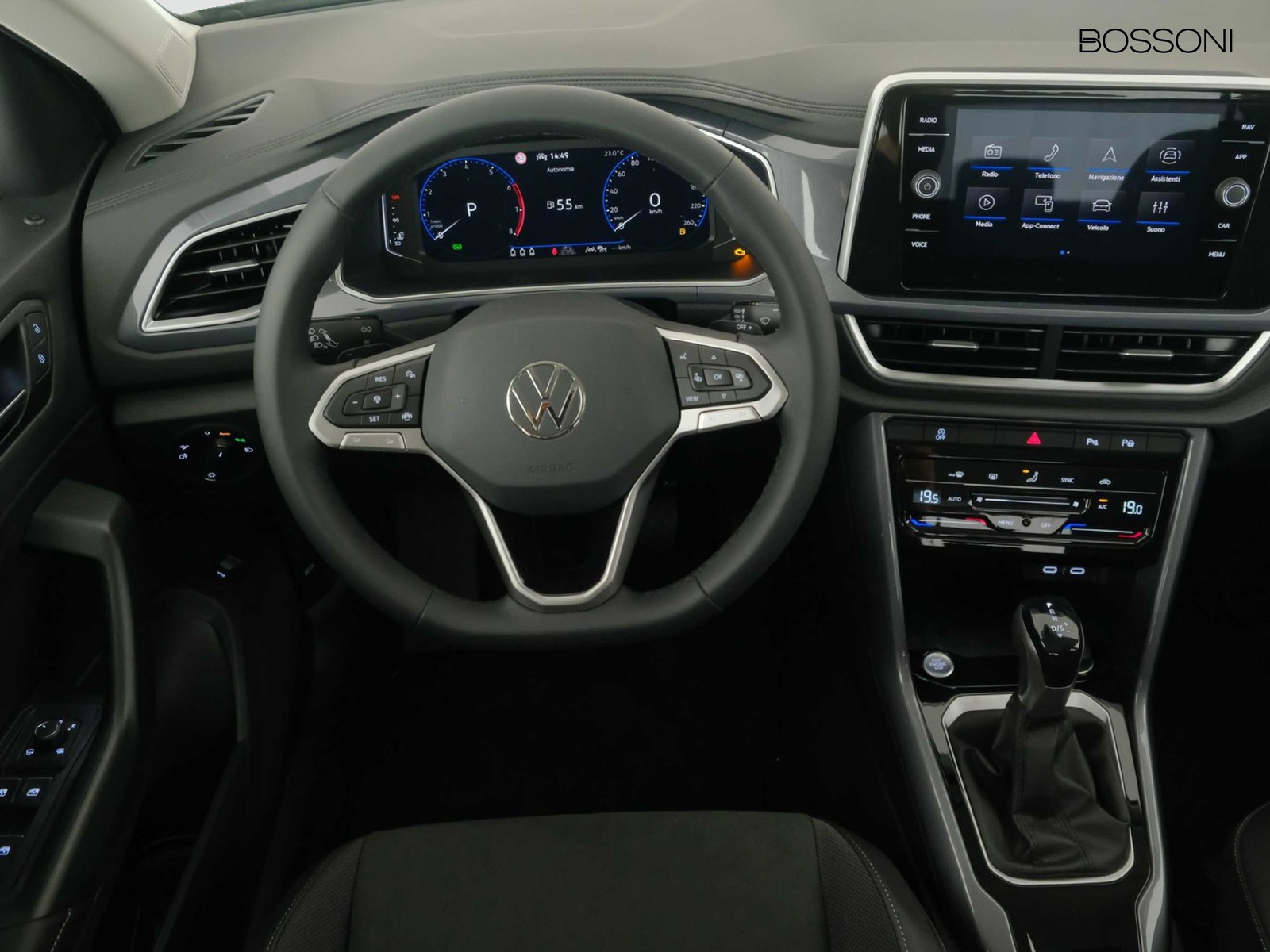 6 - Volkswagen T-Roc 1.5 tsi act style dsg
