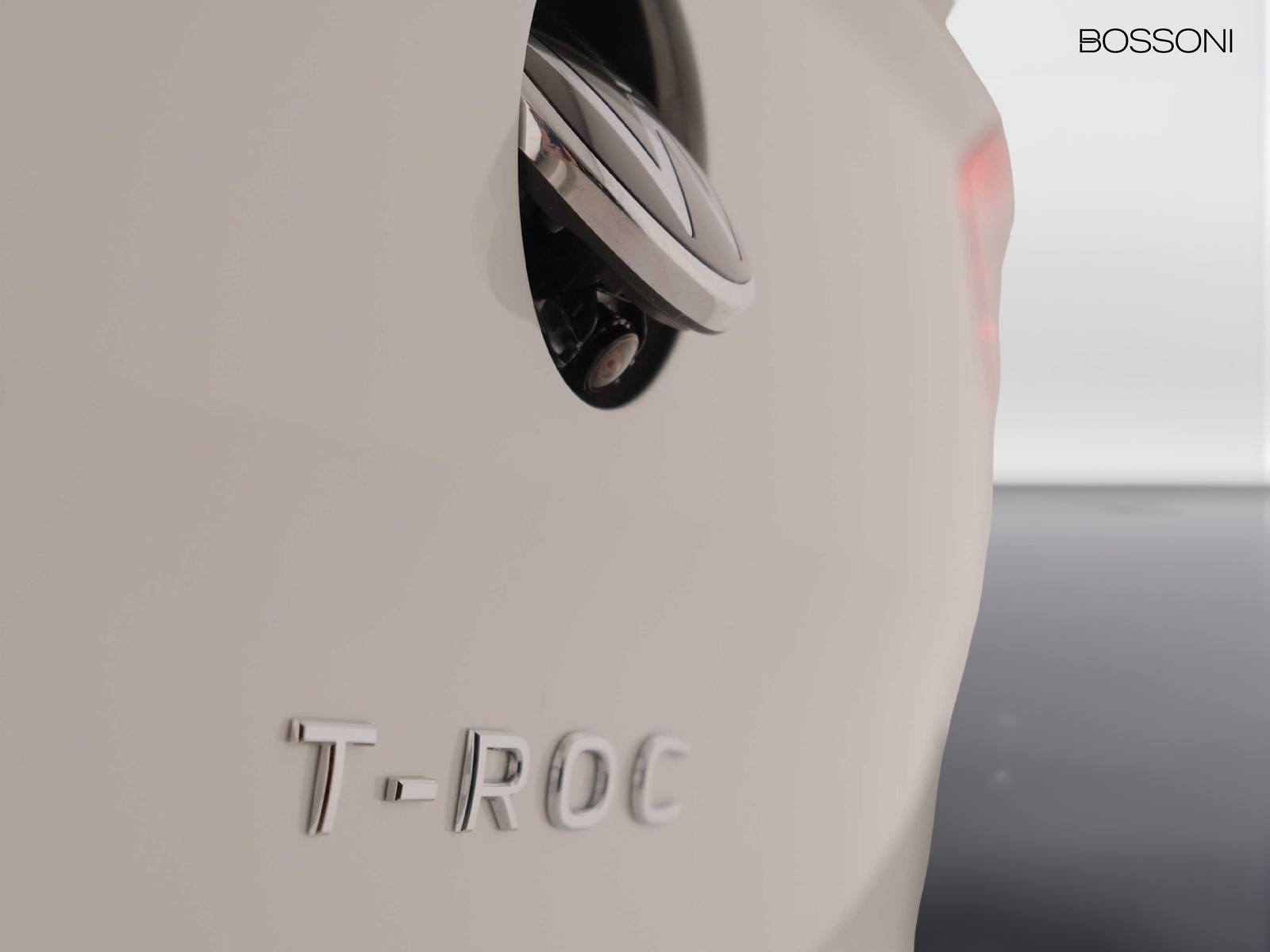 39 - Volkswagen T-Roc 1.5 tsi act style dsg