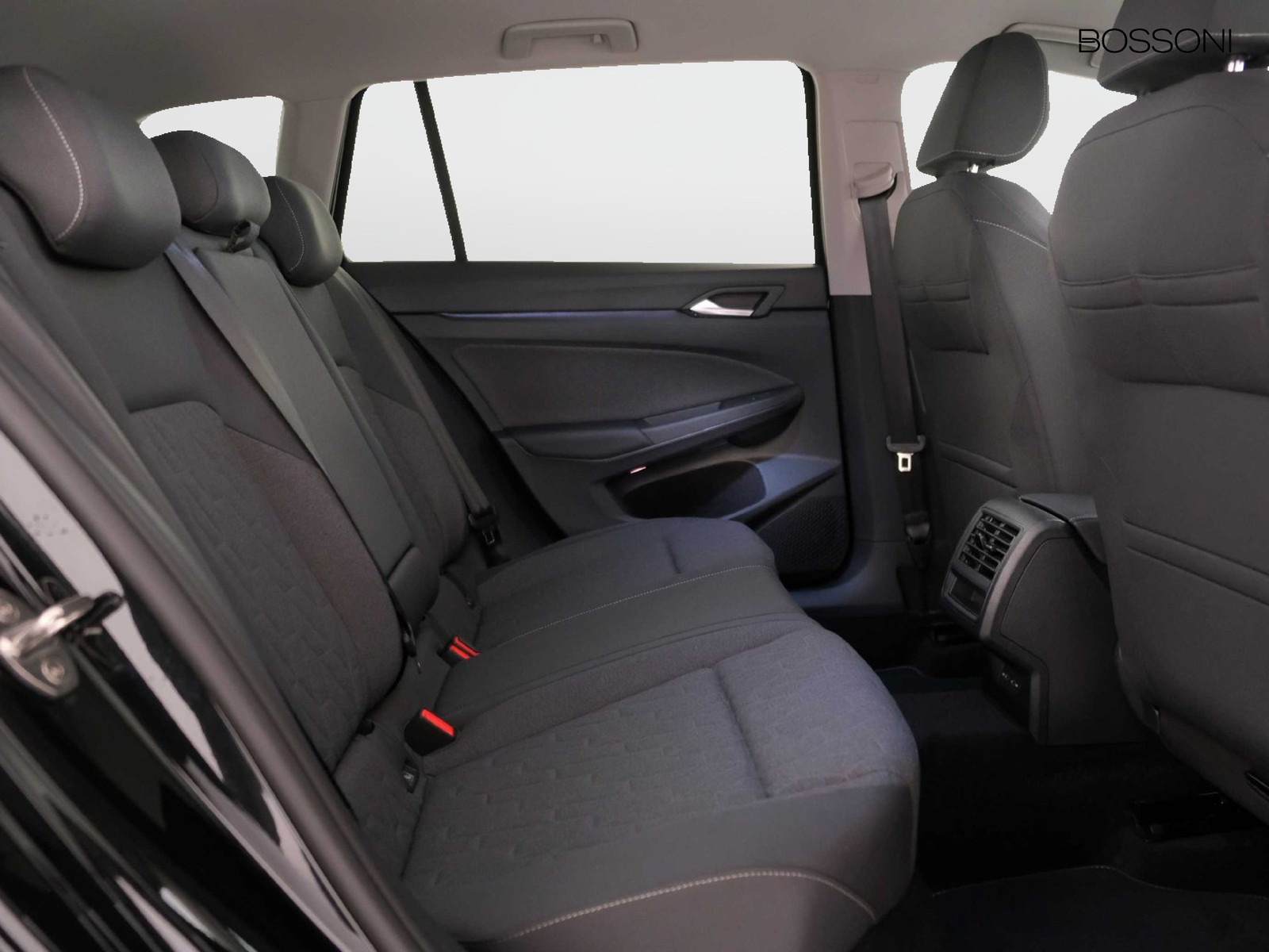 9 - Volkswagen Golf variant 2.0 tdi scr 115cv edition plus