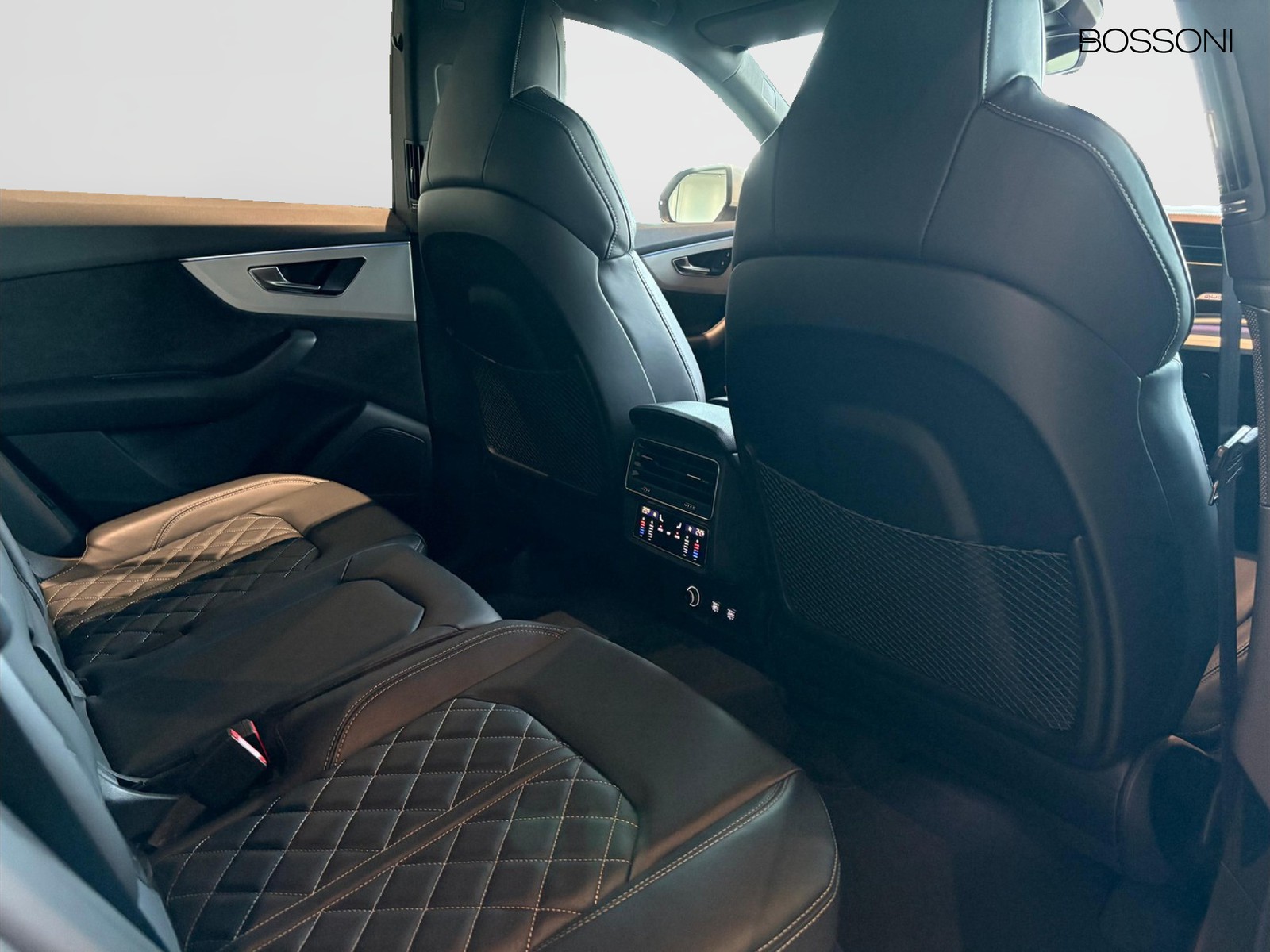22 - Audi SQ8 s4.0 v8 tdi mhev quattro tiptronic
