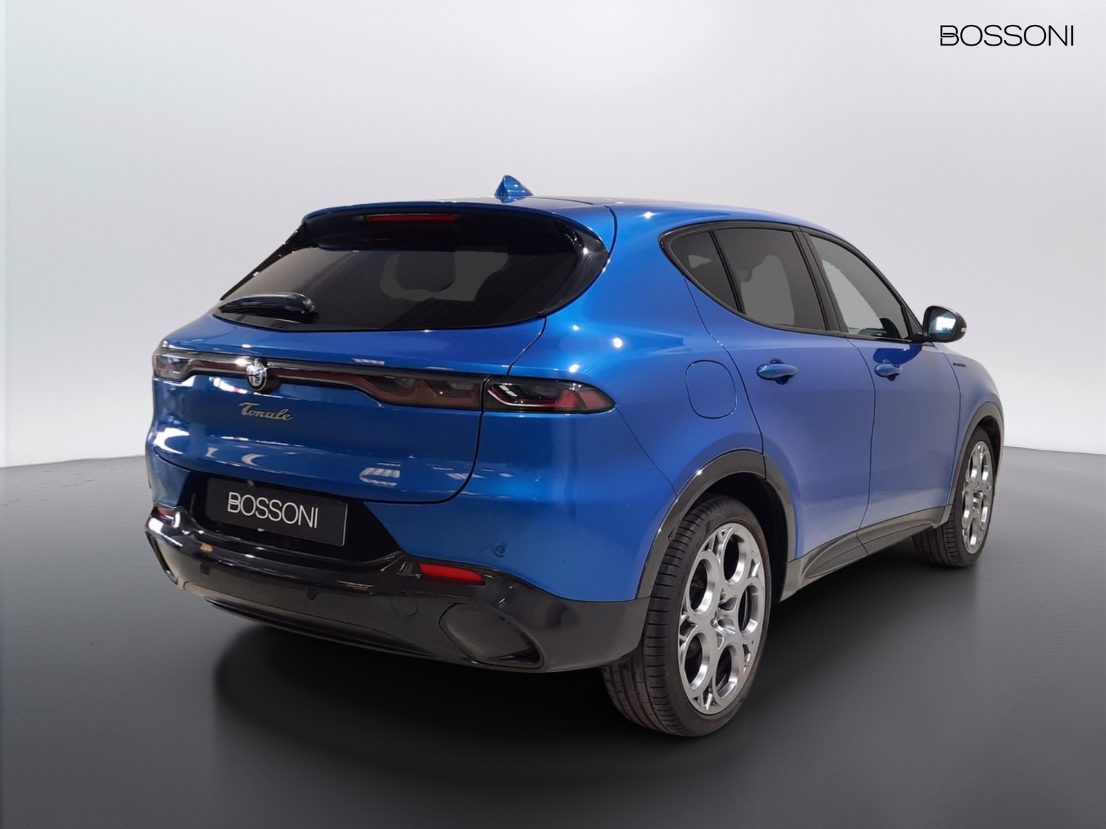 4 - Alfa Romeo Tonale 1.5 hybrid 130cv speciale tct7