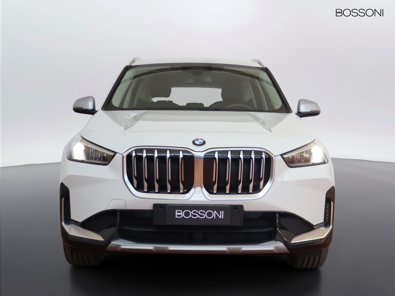 2 - BMW X1 18d sdrive x-line dct