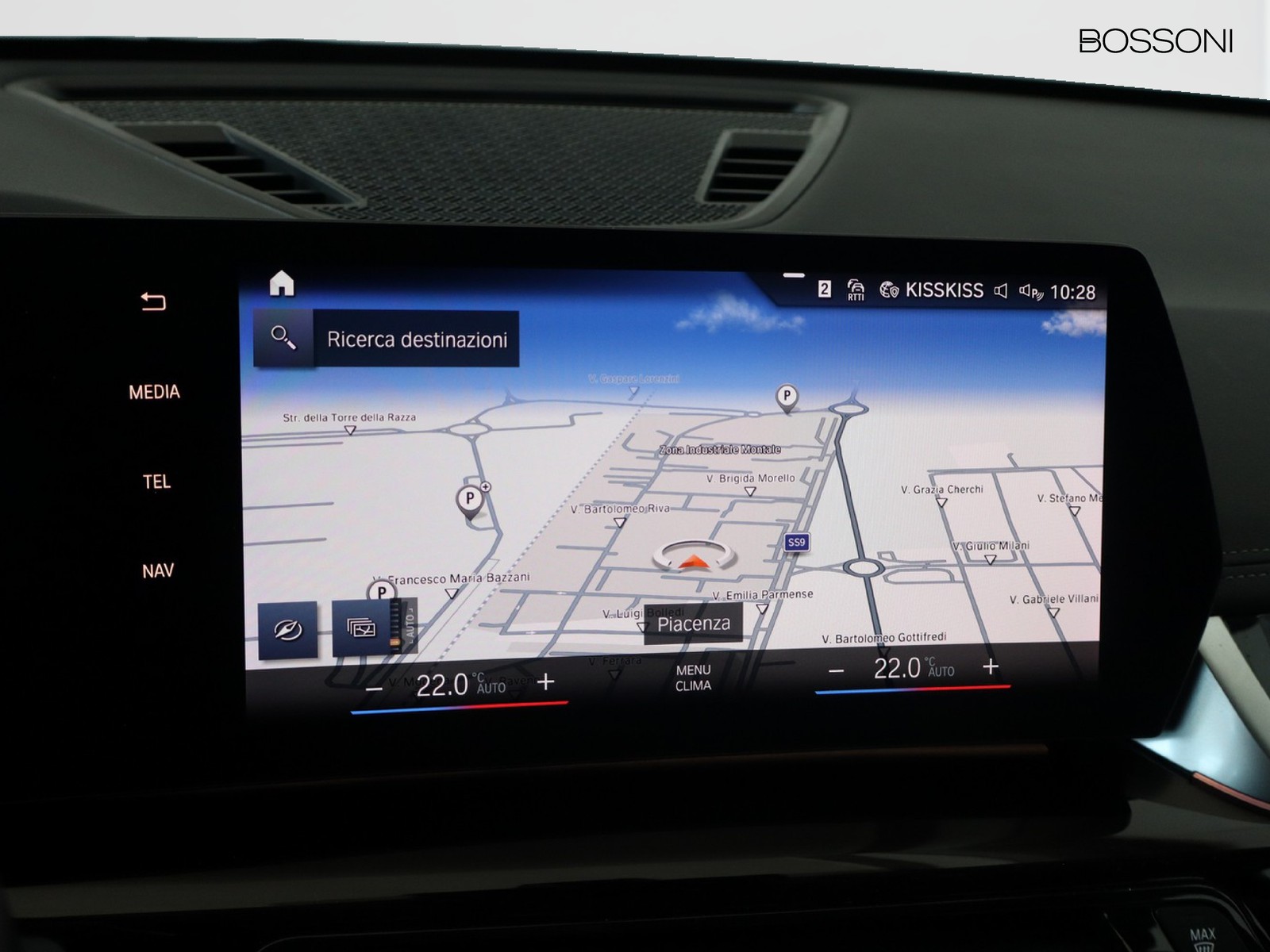 10 - BMW X1 18d sdrive x-line dct