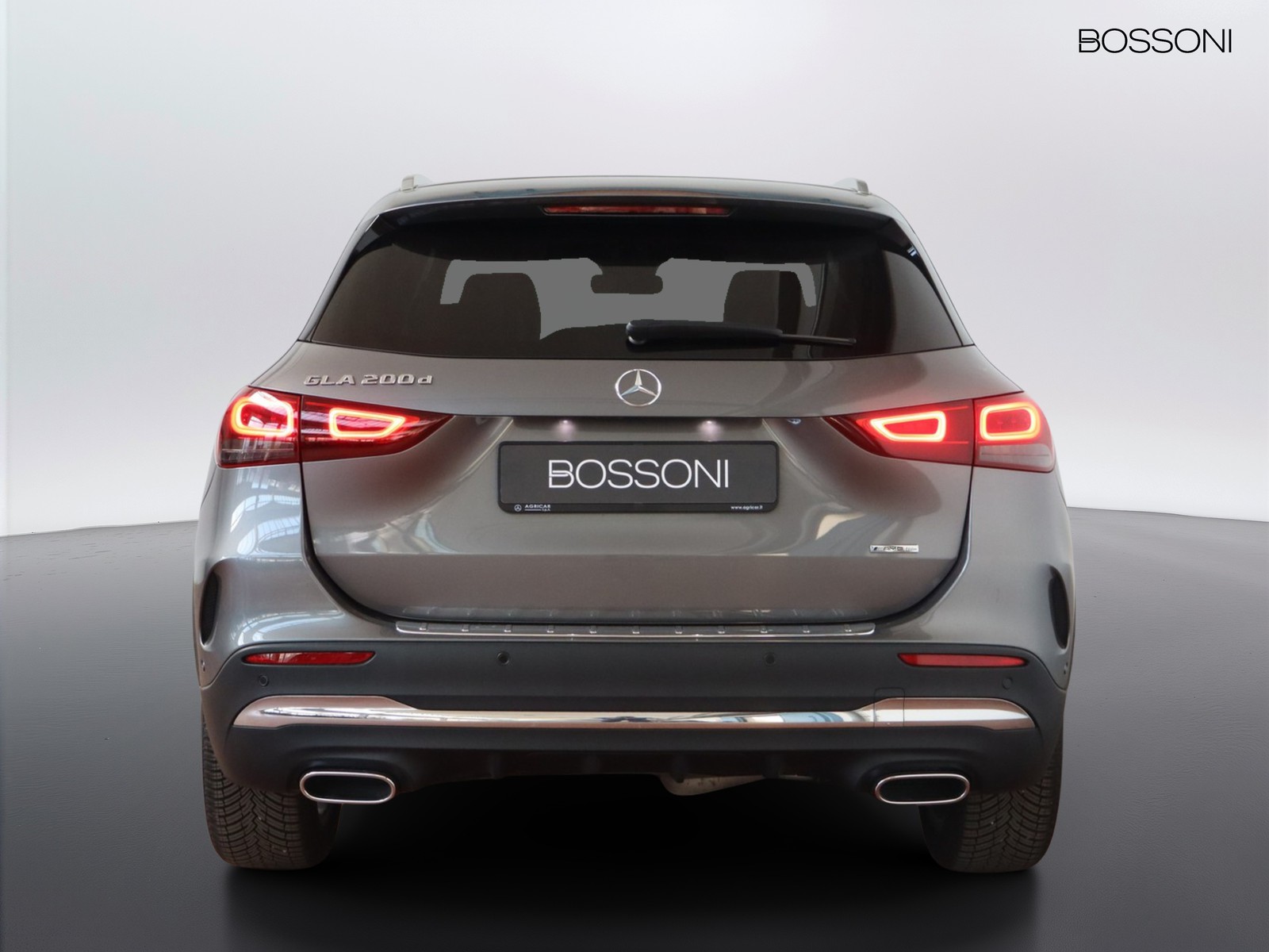 6 - Mercedes GLA 200 d premium 8g-dct