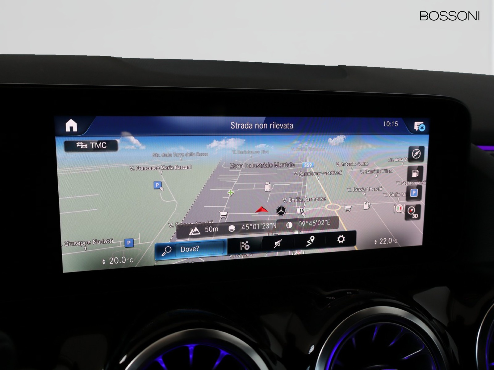 10 - Mercedes GLA 200 d premium 8g-dct