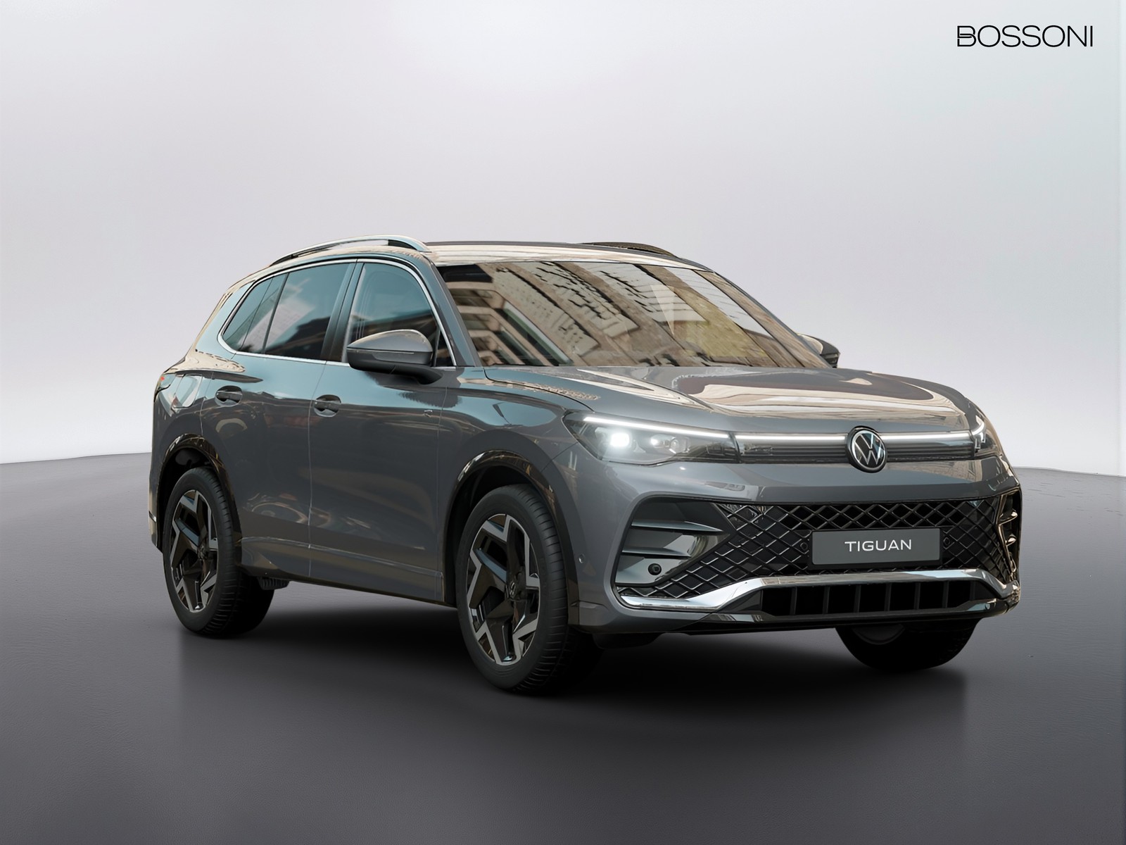 4 - Volkswagen Tiguan 2.0 tdi scr 150cv r-line dsg
