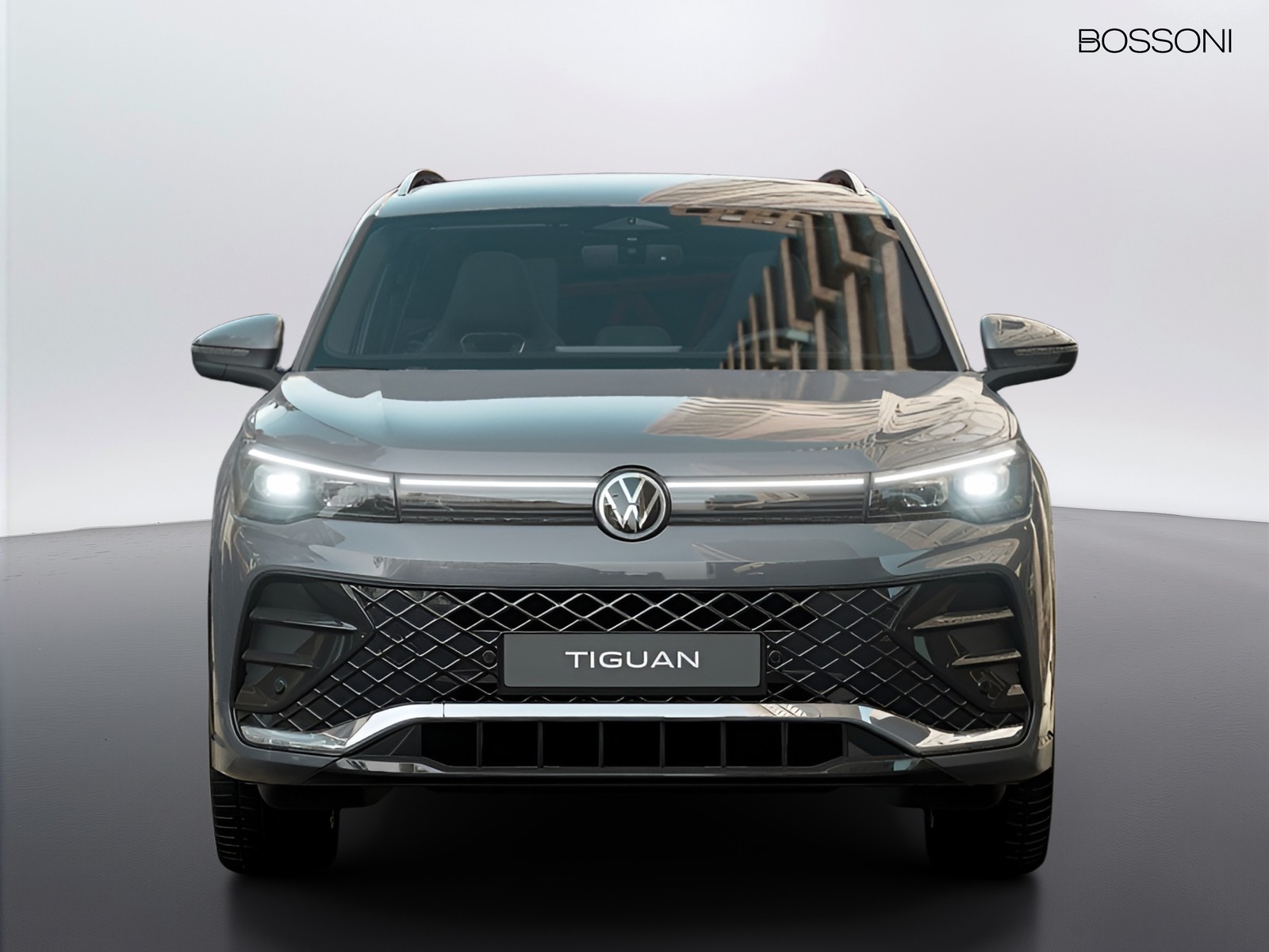 5 - Volkswagen Tiguan 2.0 tdi scr 150cv r-line dsg