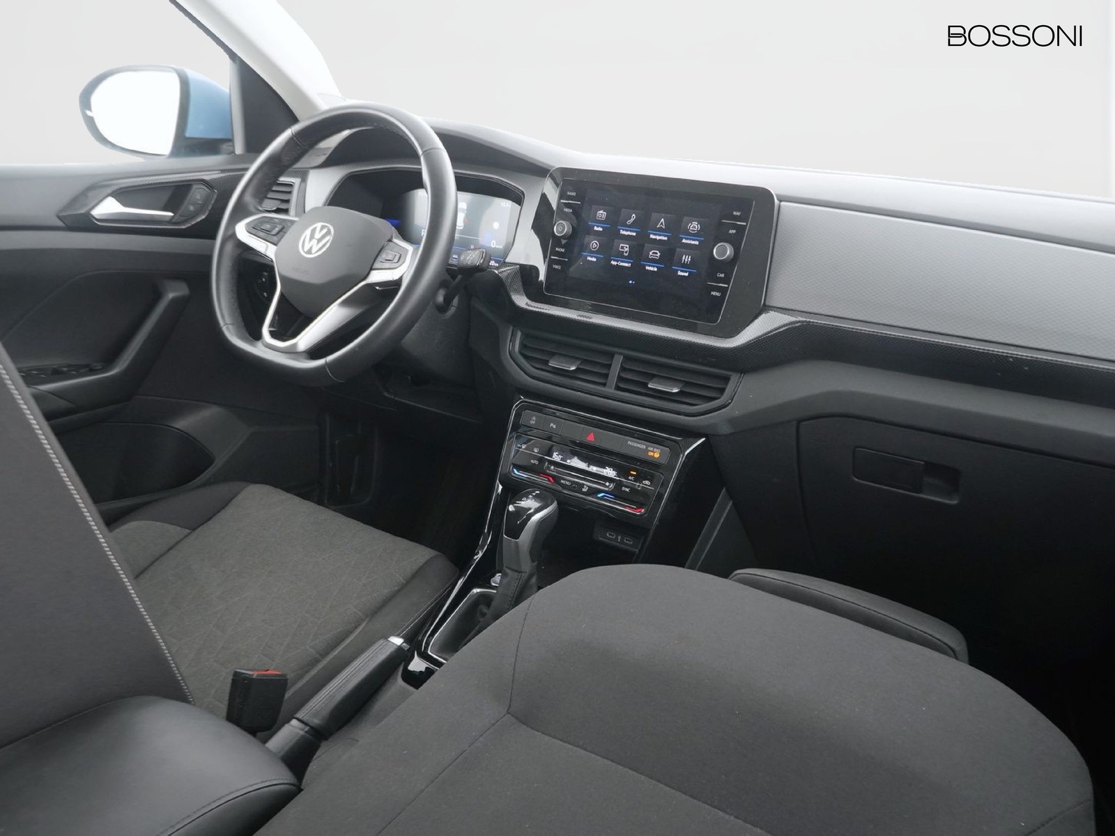 6 - Volkswagen T-Cross 1.0 tsi 115cv life dsg