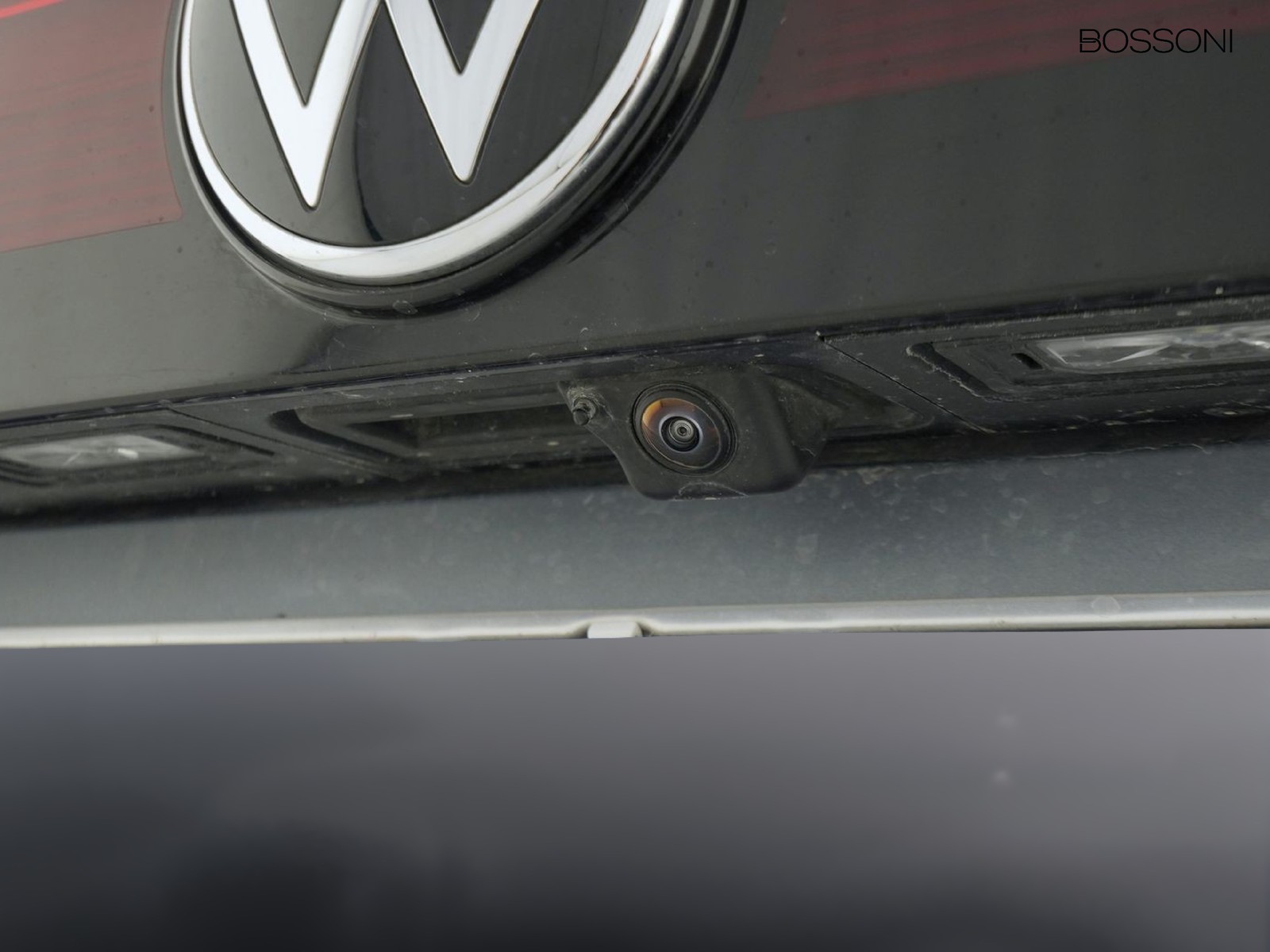 32 - Volkswagen Tiguan 2.0 tdi scr 150cv life dsg