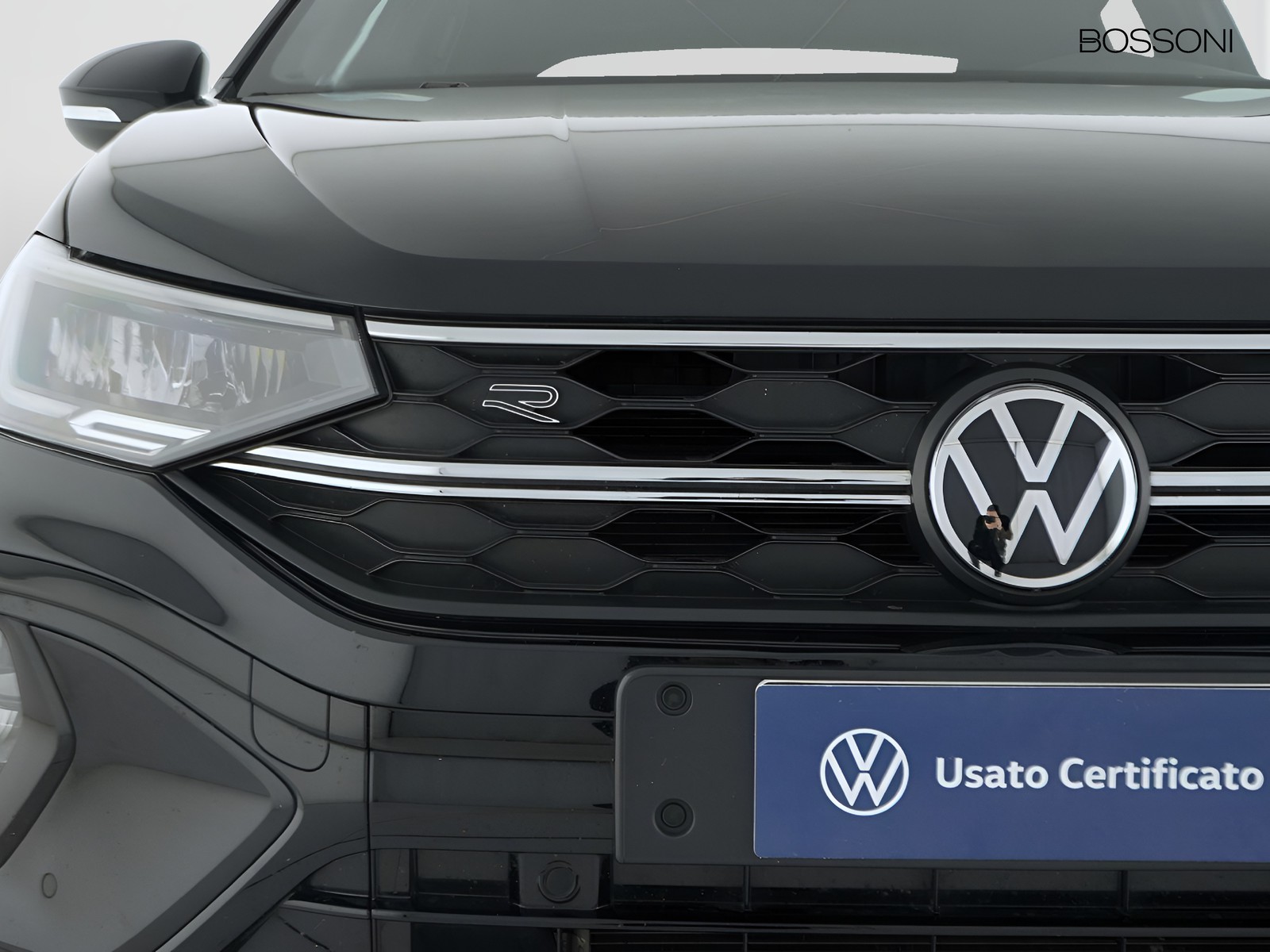 14 - Volkswagen Taigo 1.0 tsi 115cv r-line
