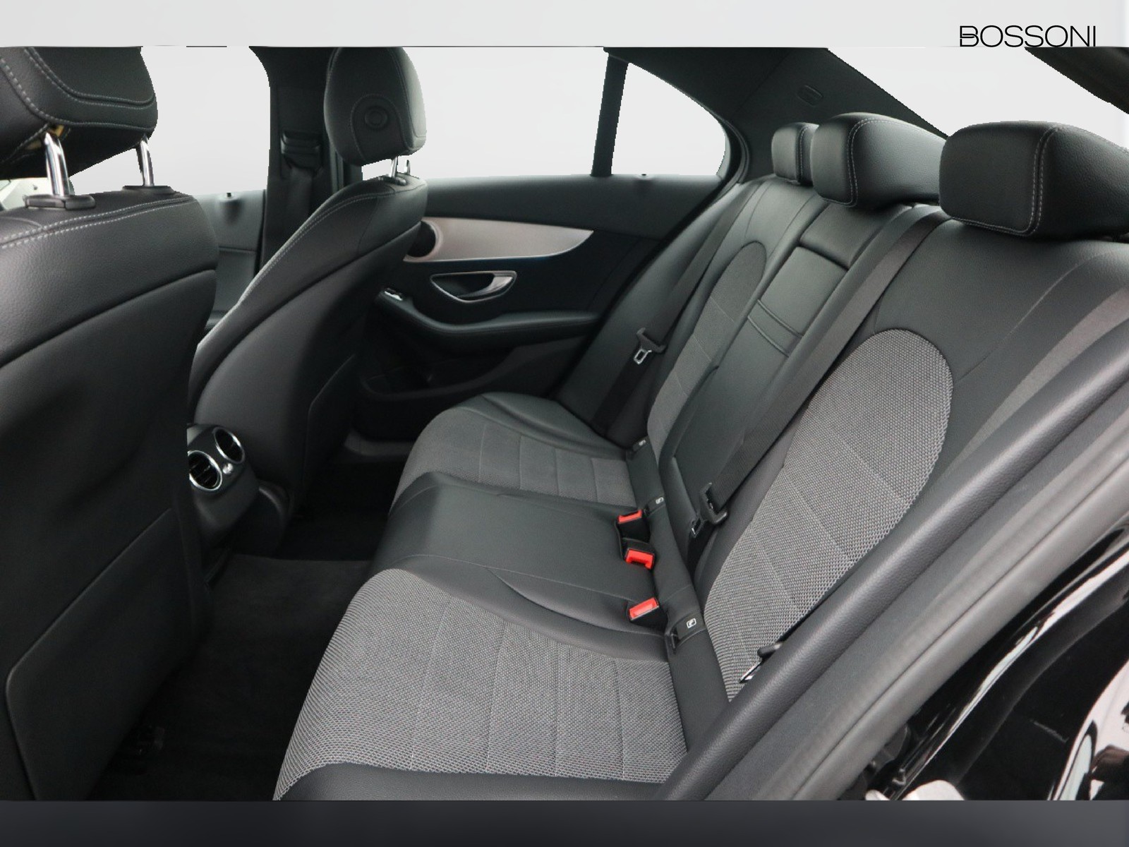 8 - Mercedes Classe C berlina 200 sport 7g-tronic plus