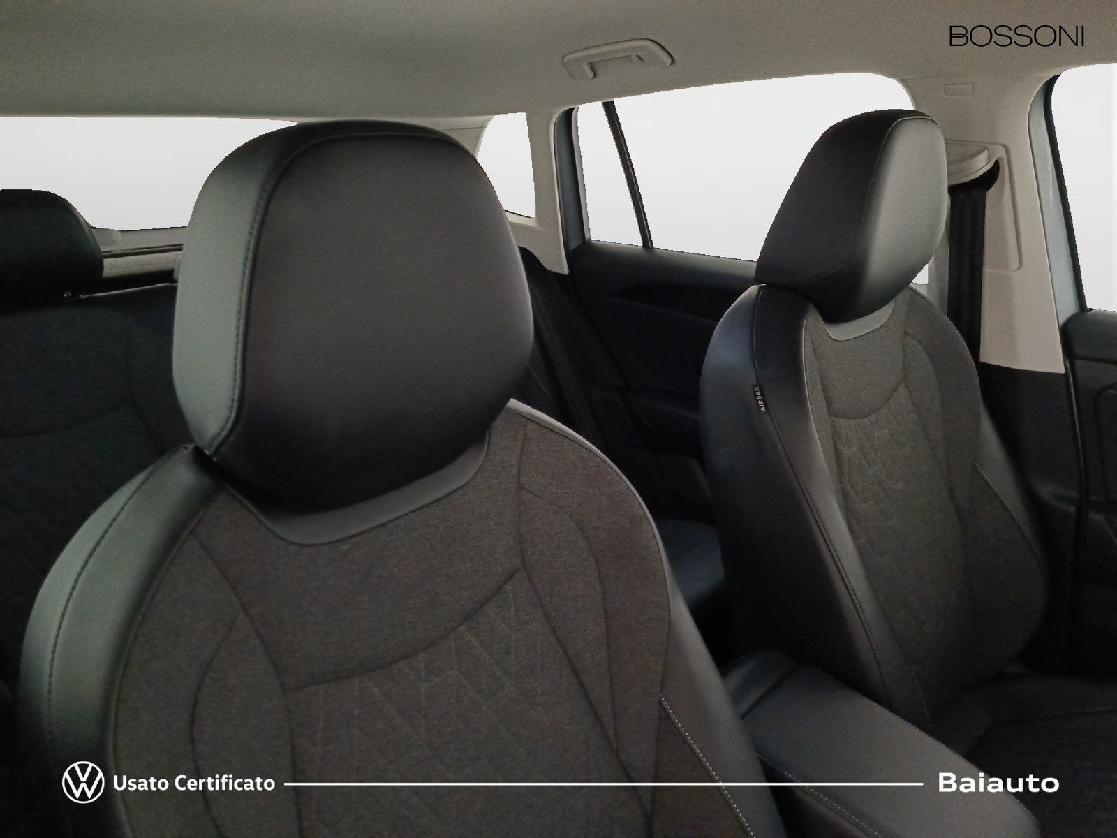 22 - Volkswagen Tiguan 2.0 tdi scr 150cv life dsg