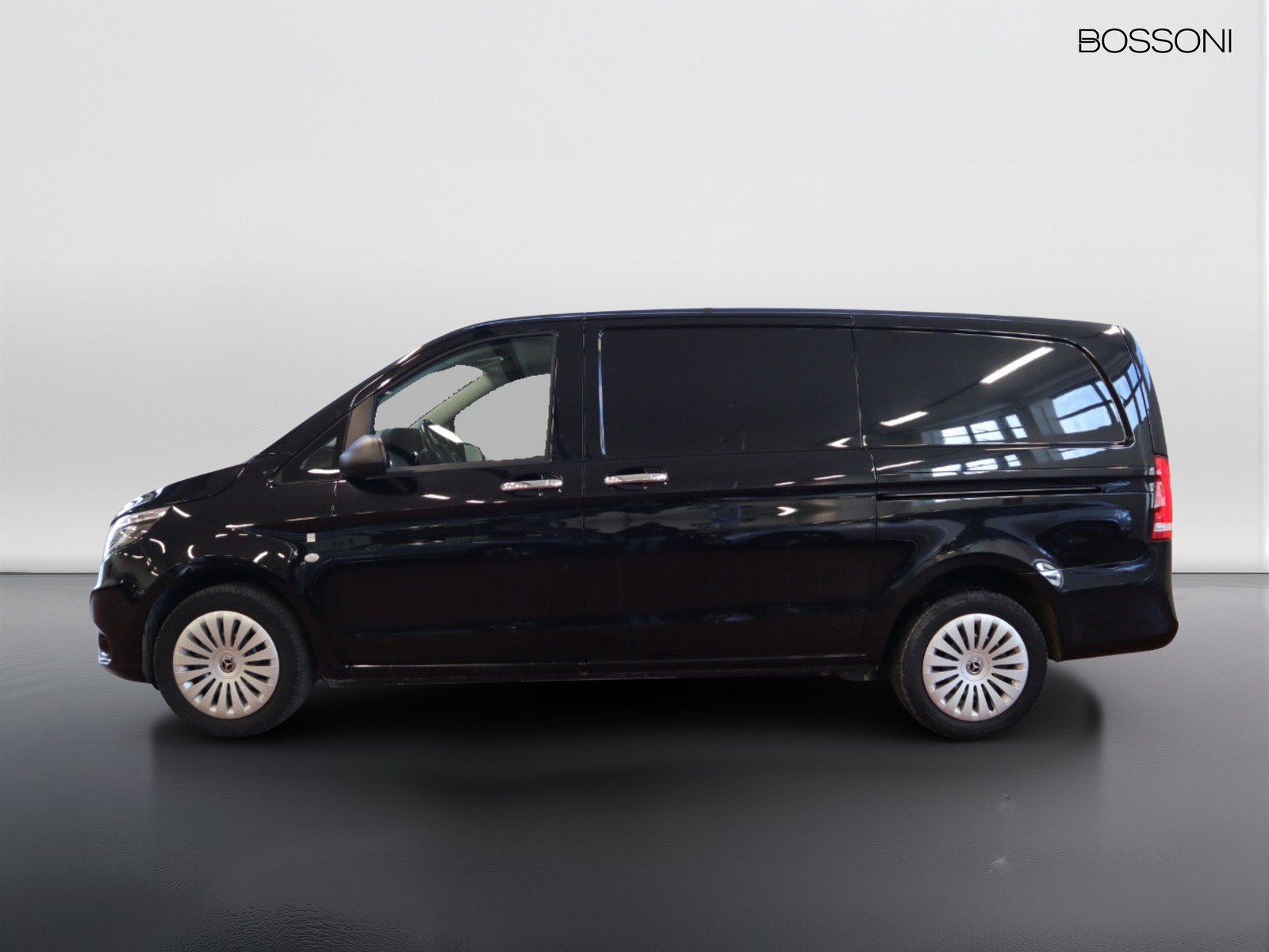 3 - Mercedes Vans Vito 116 cdi long pro auto my20