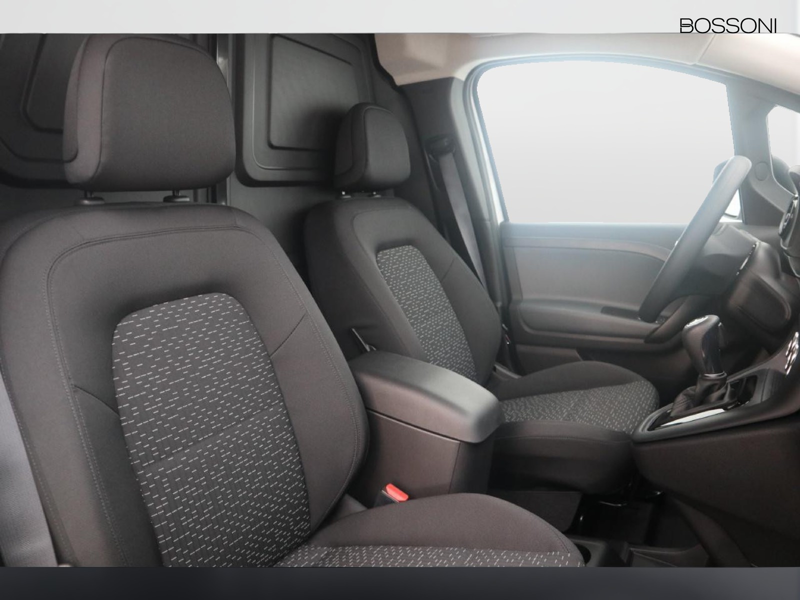8 - Mercedes Vans Citan efurgone long pro 45kwh
