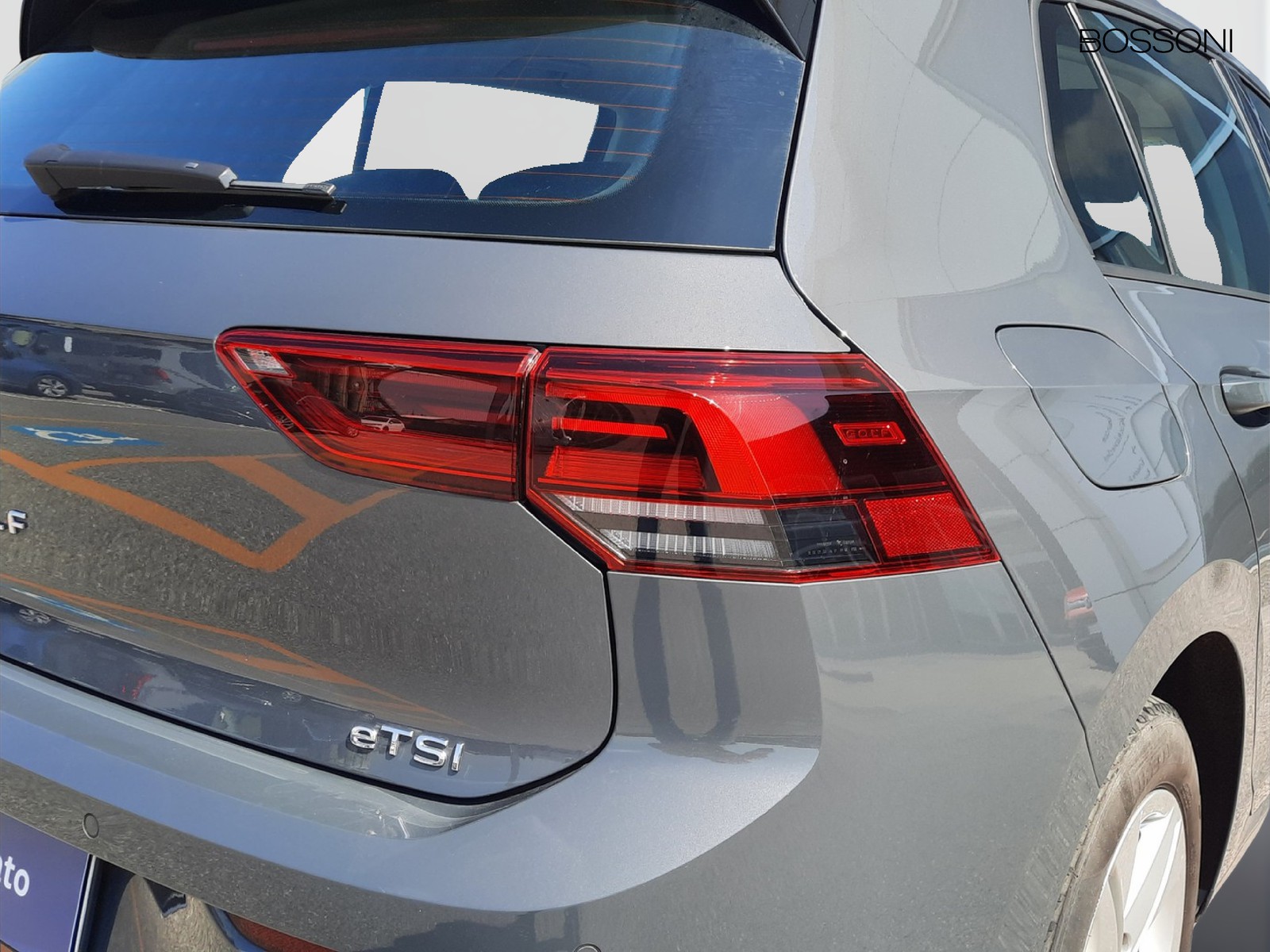 24 - Volkswagen Golf 1.0 etsi evo 110cv life dsg