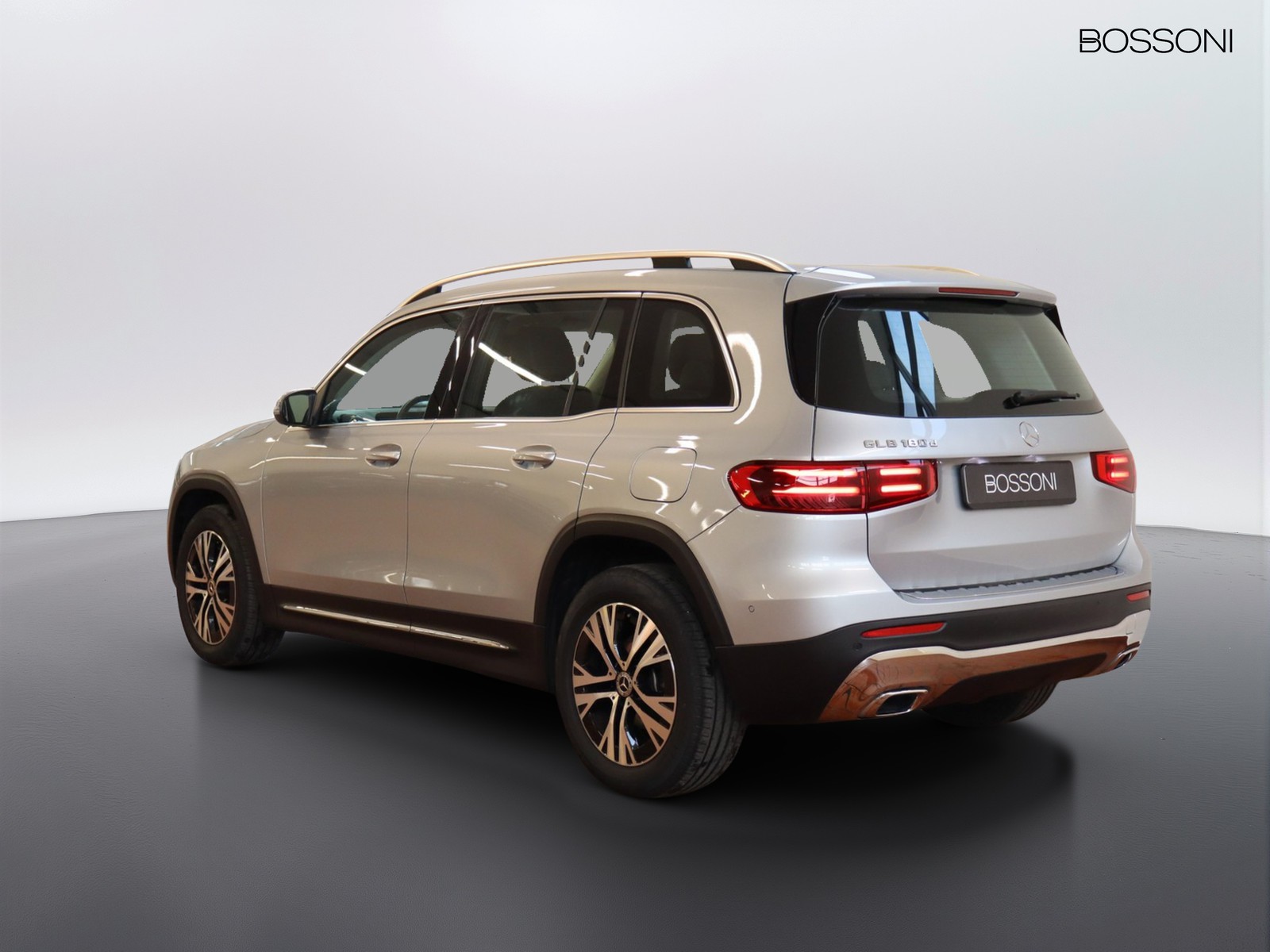 5 - Mercedes GLB 180 d progressive advanced 8g-dct