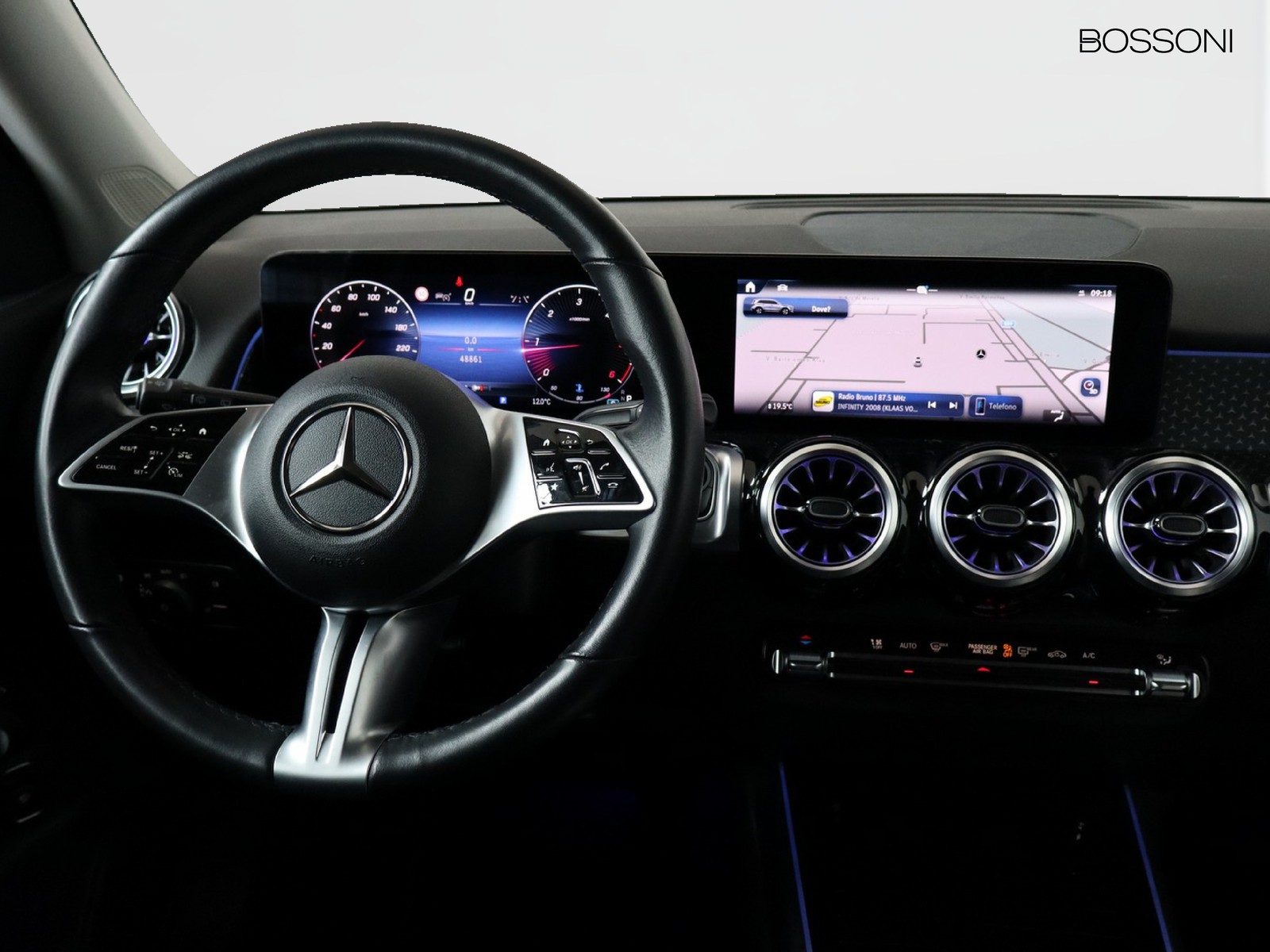 12 - Mercedes GLB 200 d progressive advanced plus 8g-dct