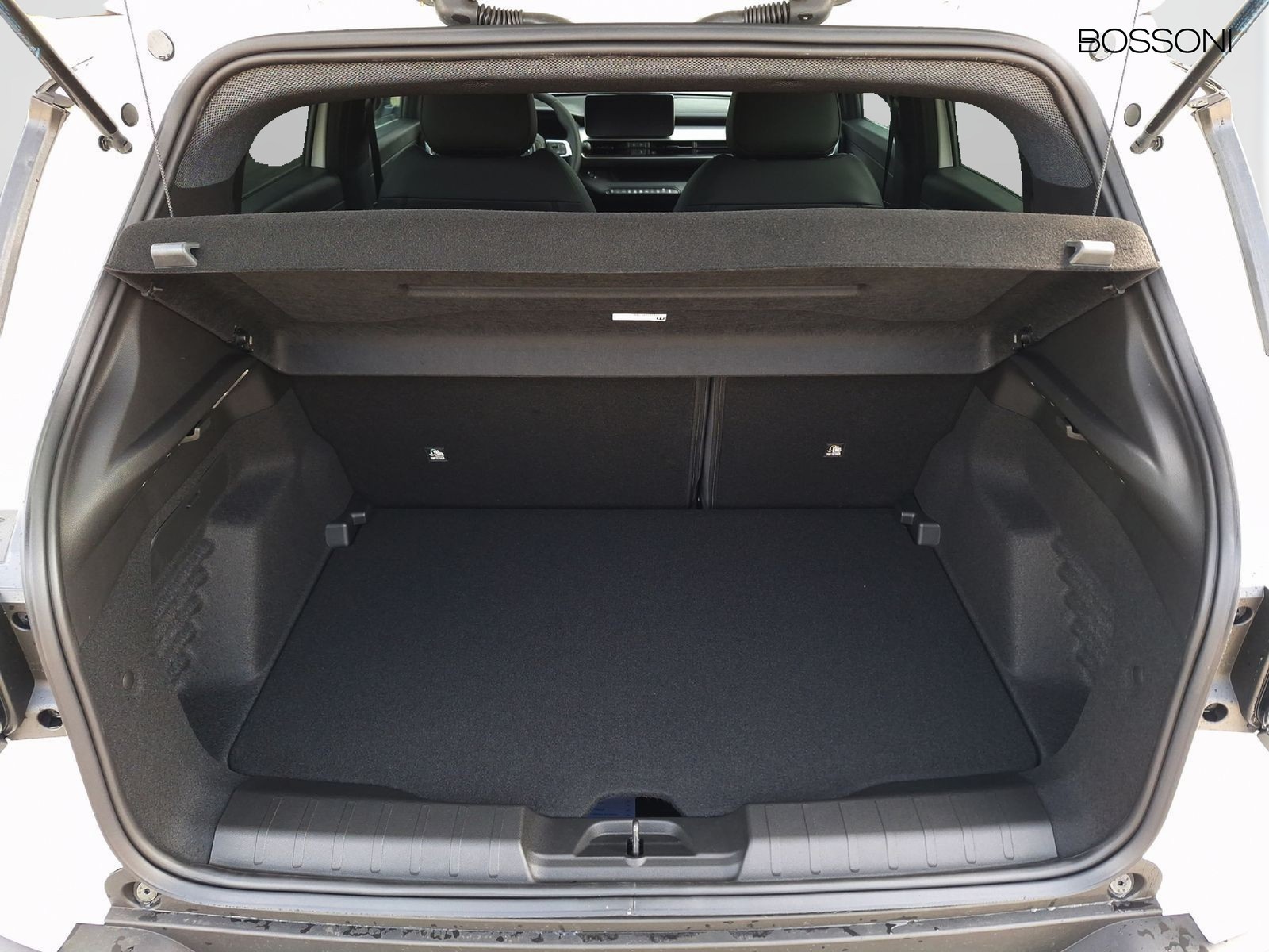6 - Jeep Avenger 1.2 turbo e-hybrid mhev 110cv black edition fwd edct6
