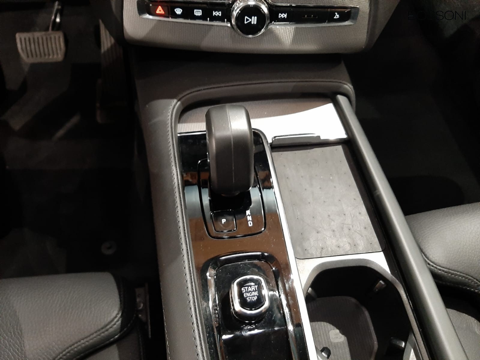 12 - Volvo XC90 2.0 b5 plus bright awd automatico 7p.ti