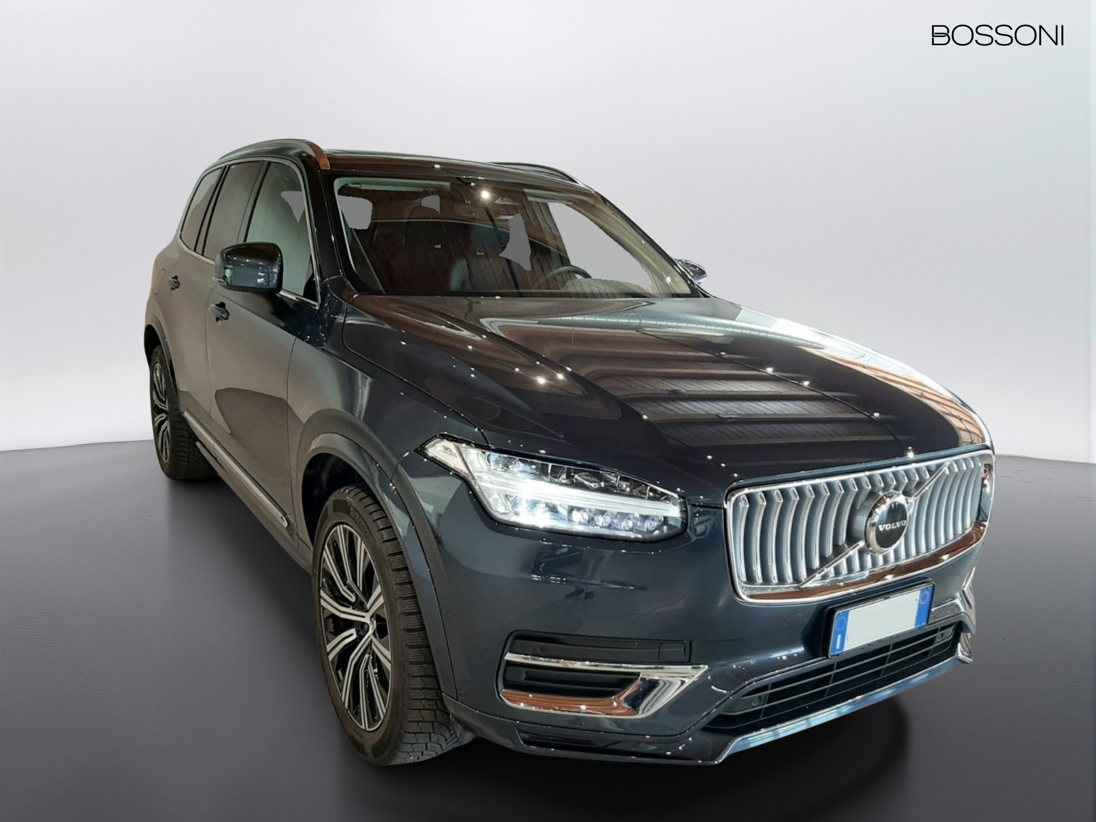18 - Volvo XC90 2.0 b5 plus bright awd automatico 7p.ti