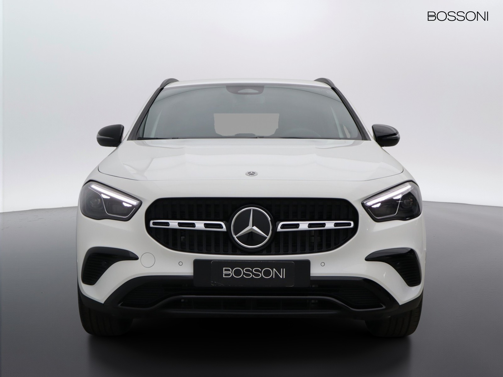 2 - Mercedes GLA 200 d progressive extra 8g-dct