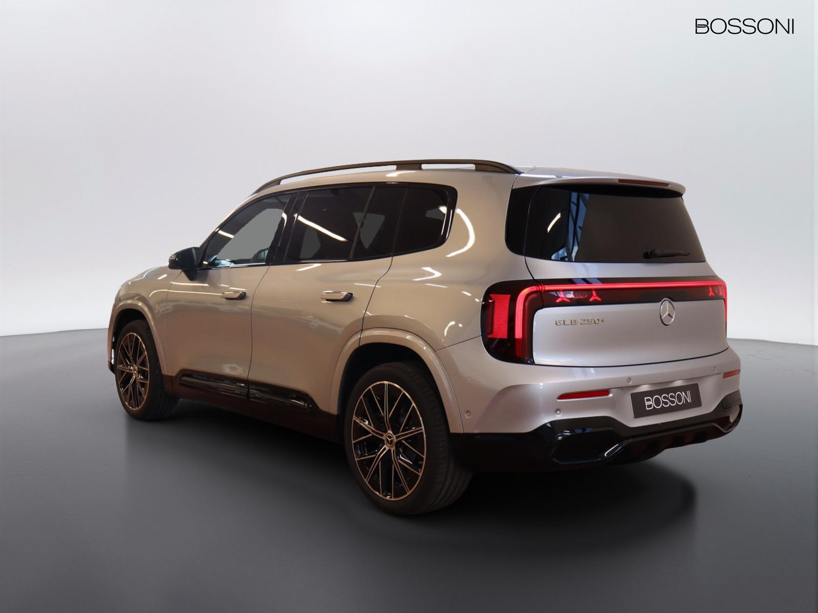 5 - Mercedes GLB eq 250+ advanced plus