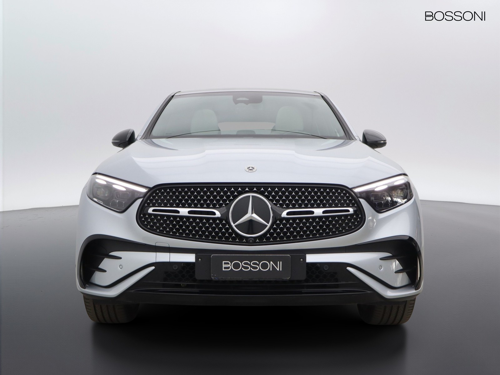 2 - Mercedes GLC coupe 220 d amg line premium plus 4matic 9g-tronic