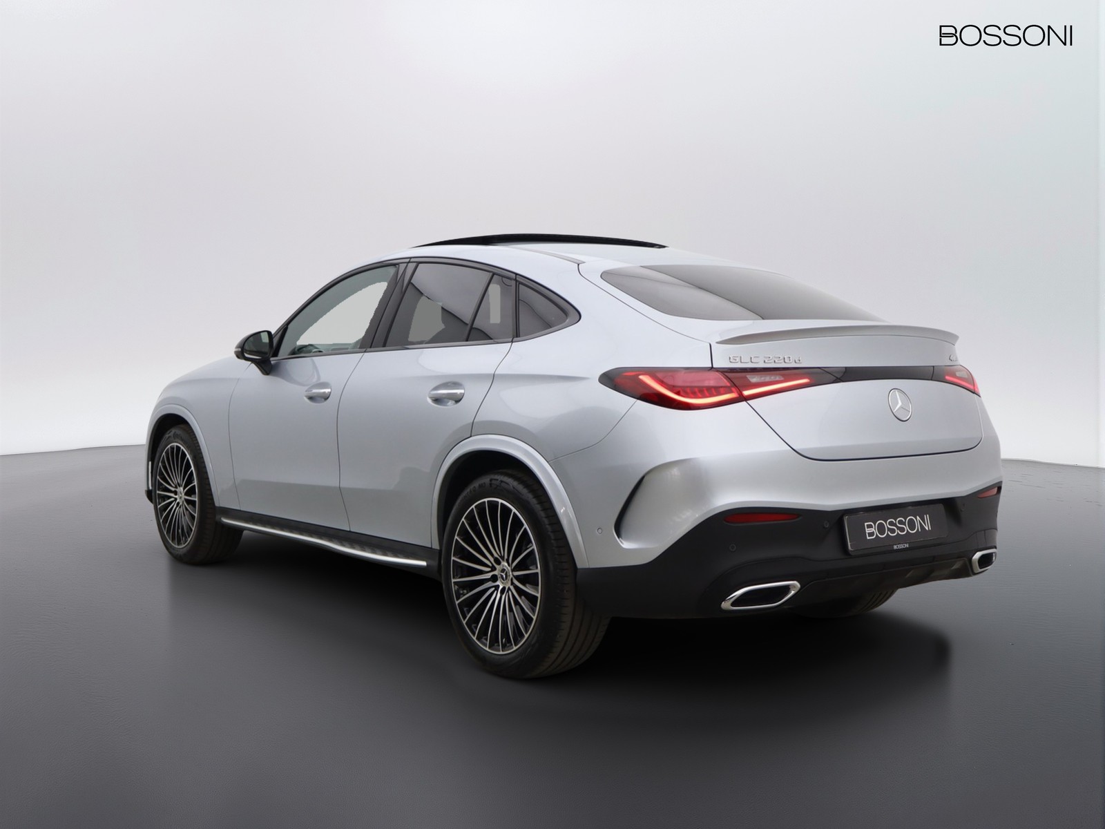 5 - Mercedes GLC coupe 220 d amg line premium plus 4matic 9g-tronic