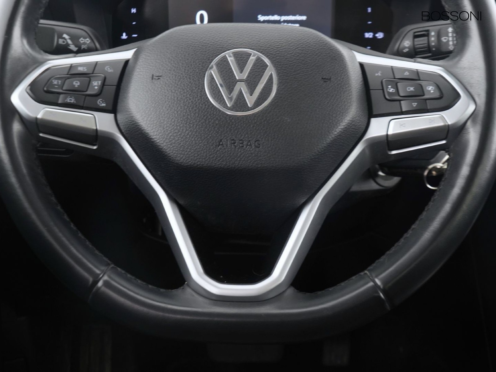 16 - Volkswagen VIC Amarok 2.0 tdi life 4motion