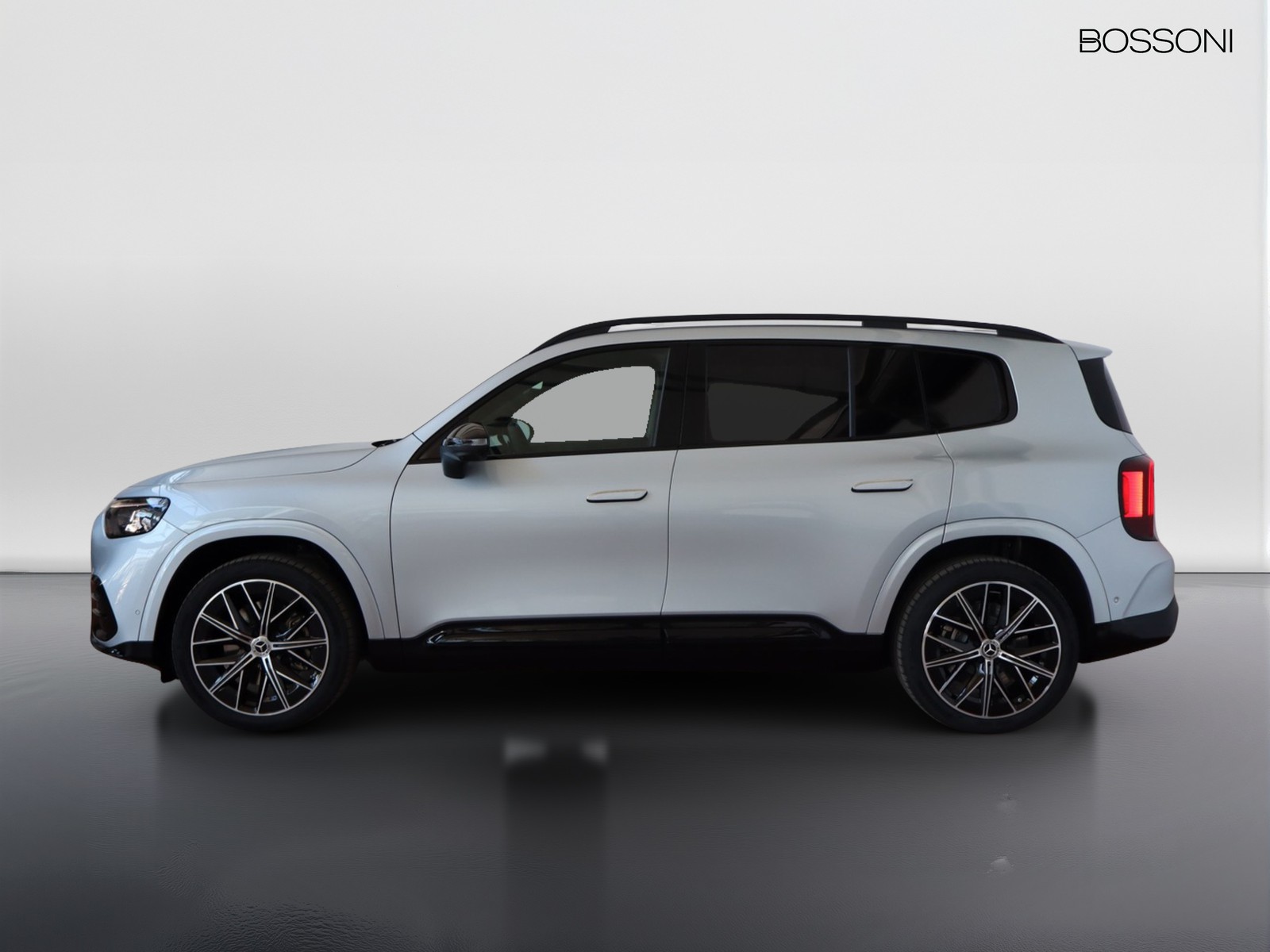 3 - Mercedes GLB eq 350 premium 4matic