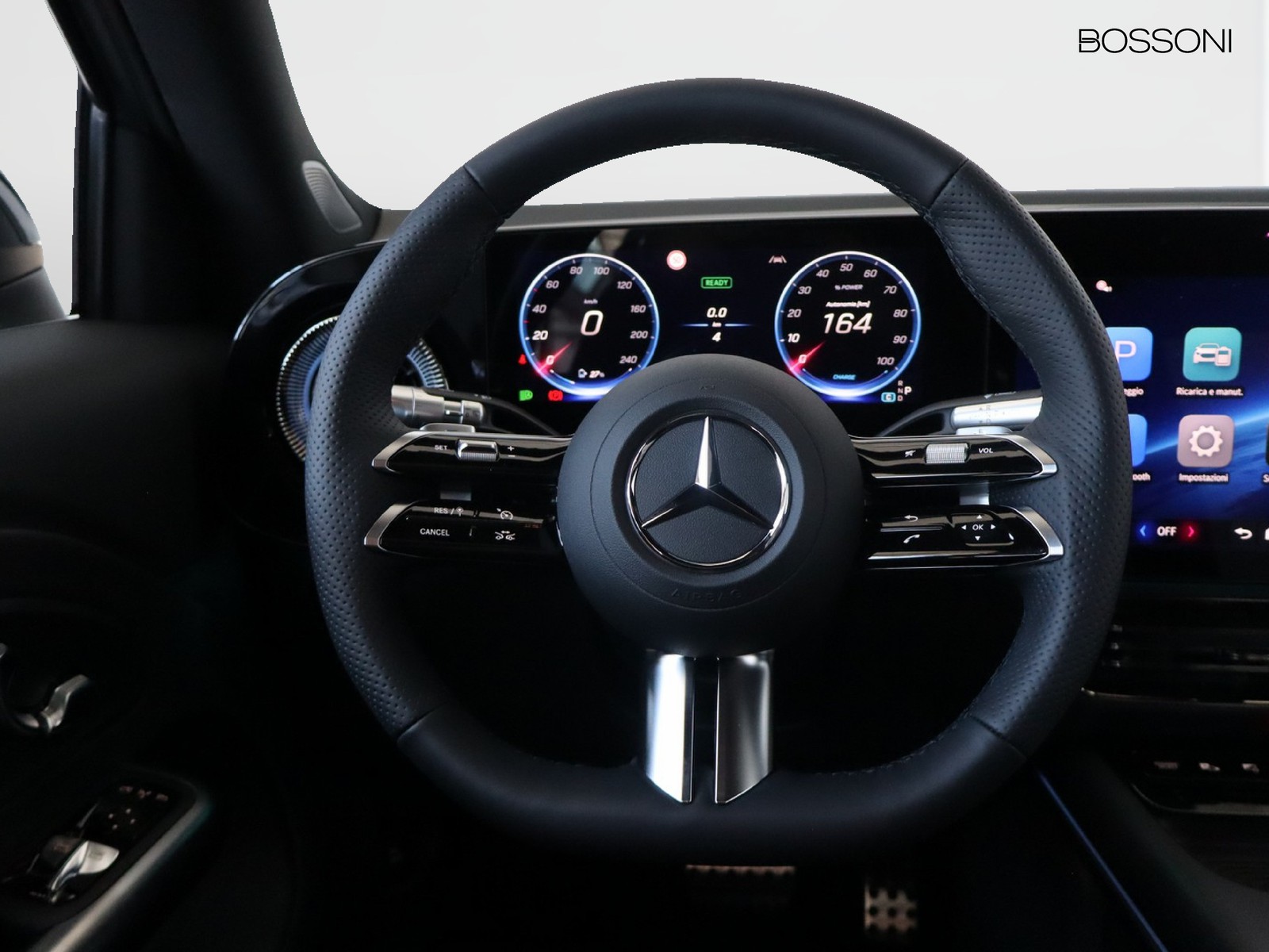 16 - Mercedes GLB eq 350 premium 4matic