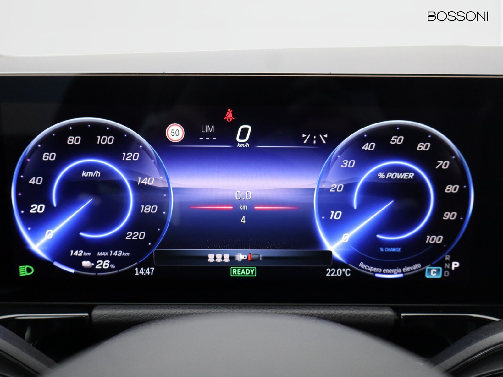 9 - Mercedes EQA 250+ amg line advanced