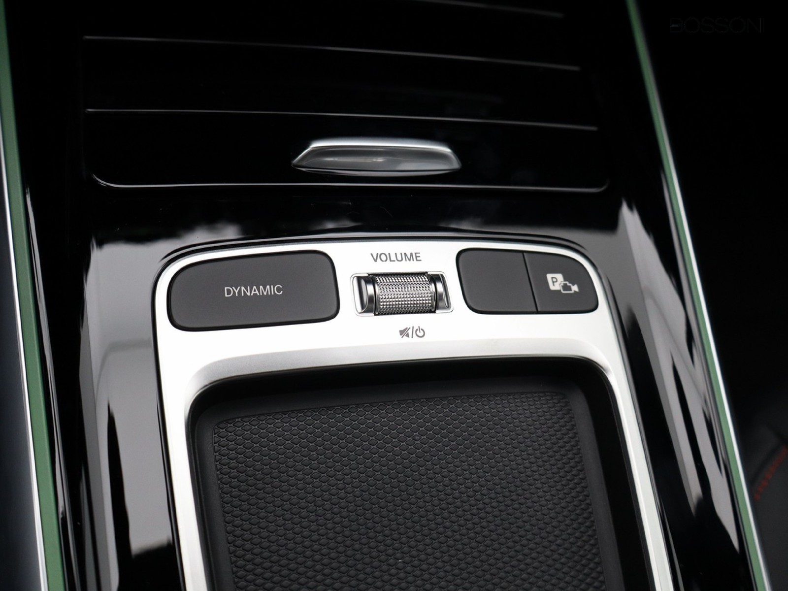 14 - Mercedes EQA 250+ amg line advanced