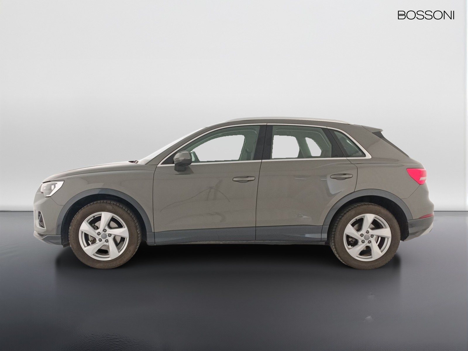 3 - Audi Q3 35 2.0 tdi business advanced s tronic