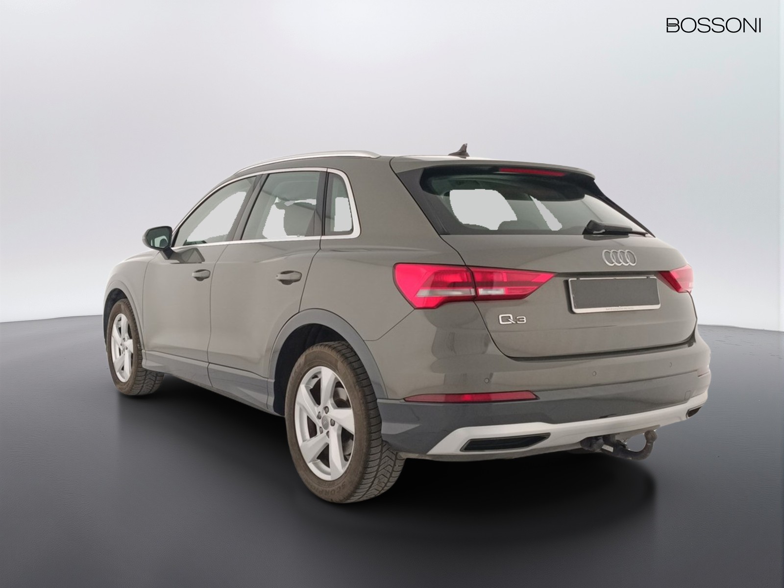 4 - Audi Q3 35 2.0 tdi business advanced s tronic
