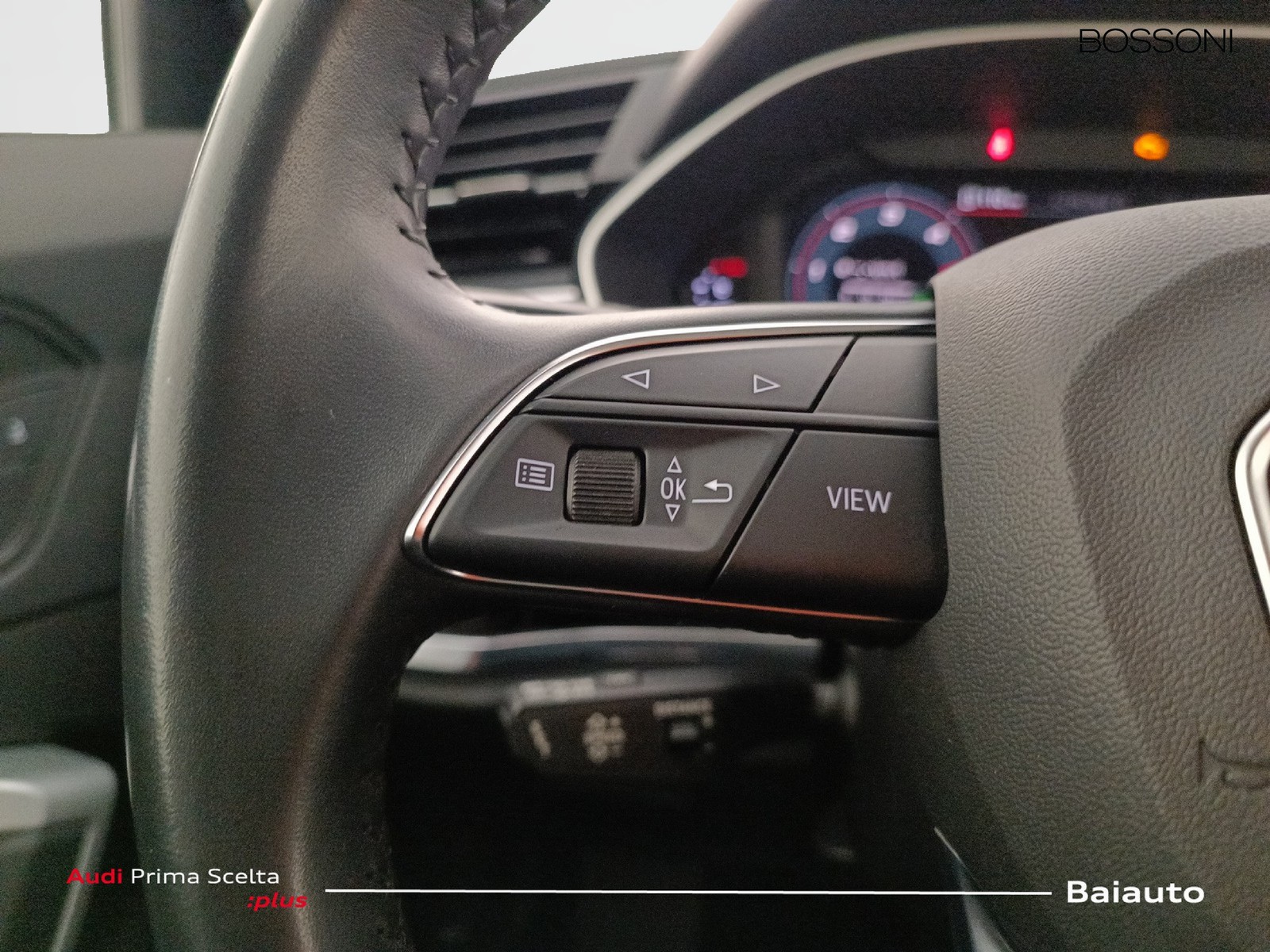 16 - Audi Q3 35 2.0 tdi business advanced s tronic