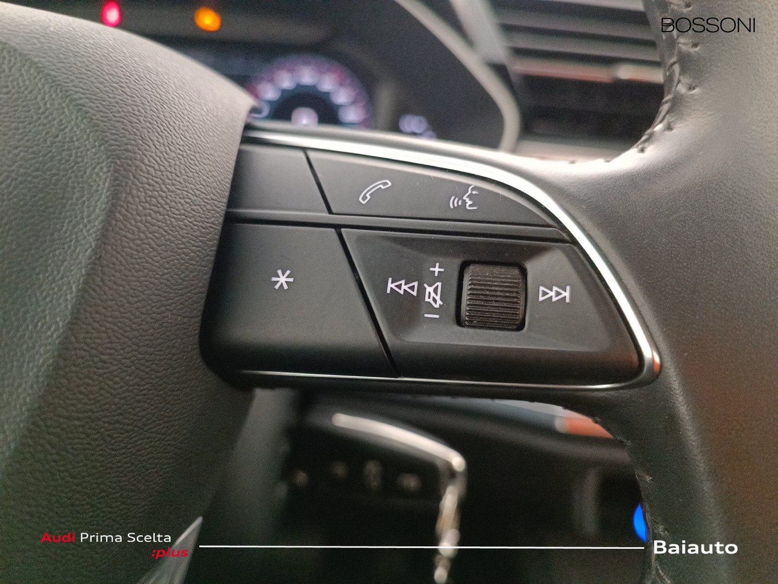 17 - Audi Q3 35 2.0 tdi business advanced s tronic