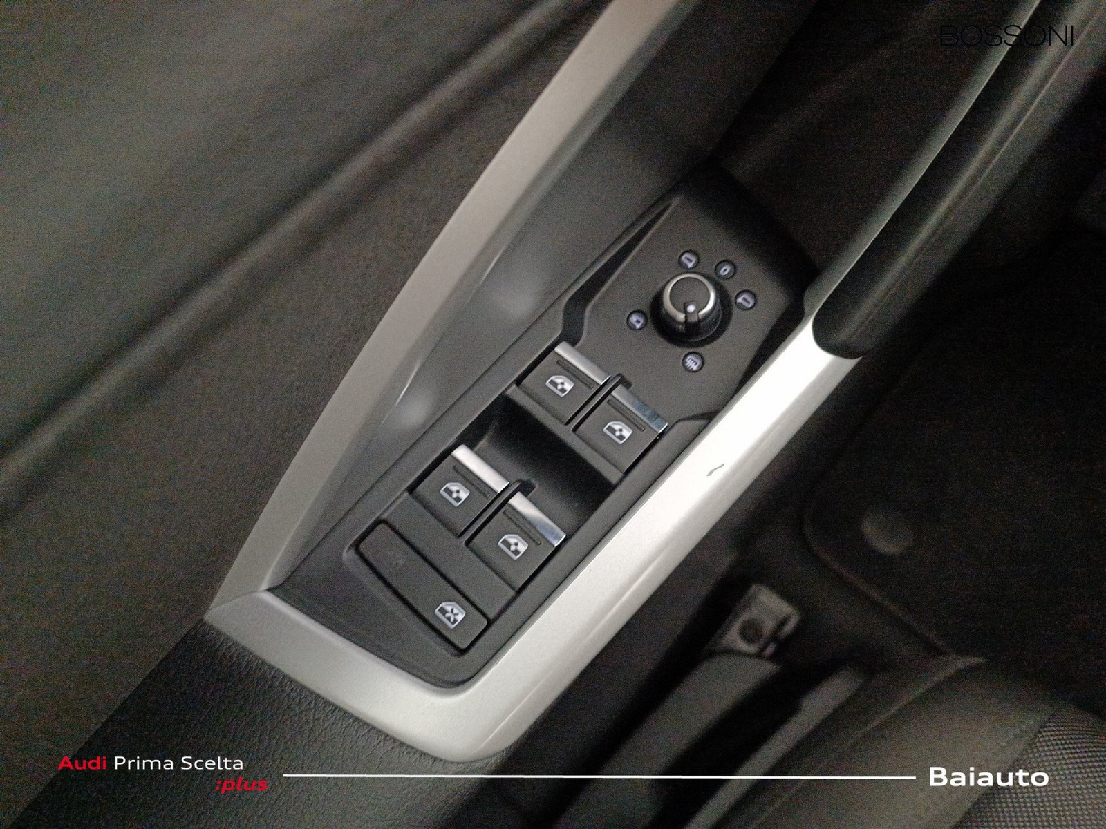 20 - Audi Q3 35 2.0 tdi business advanced s tronic